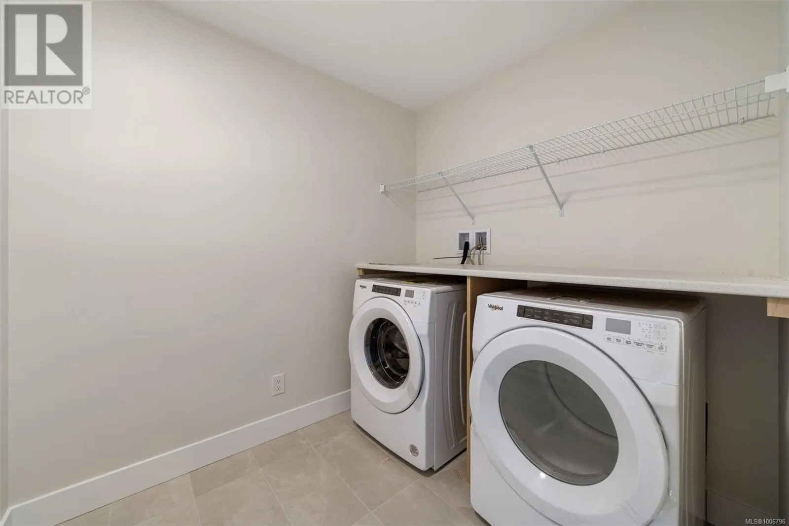 421 Rock Dove Pl