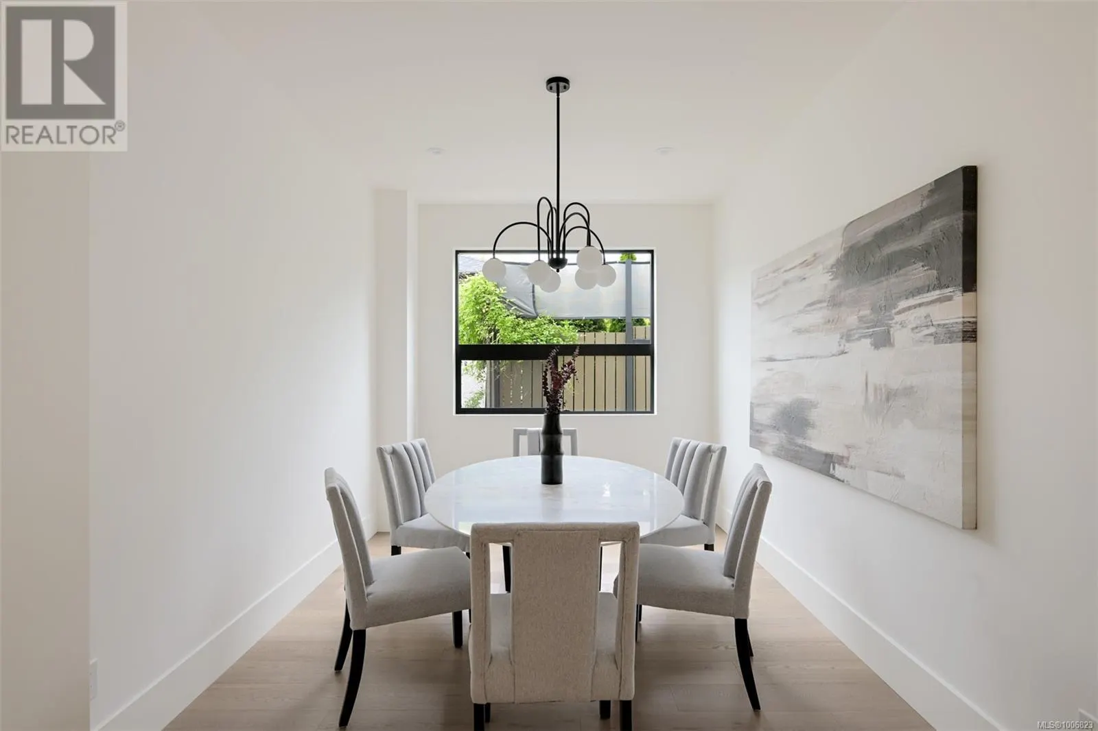 1624 Warren Gdns