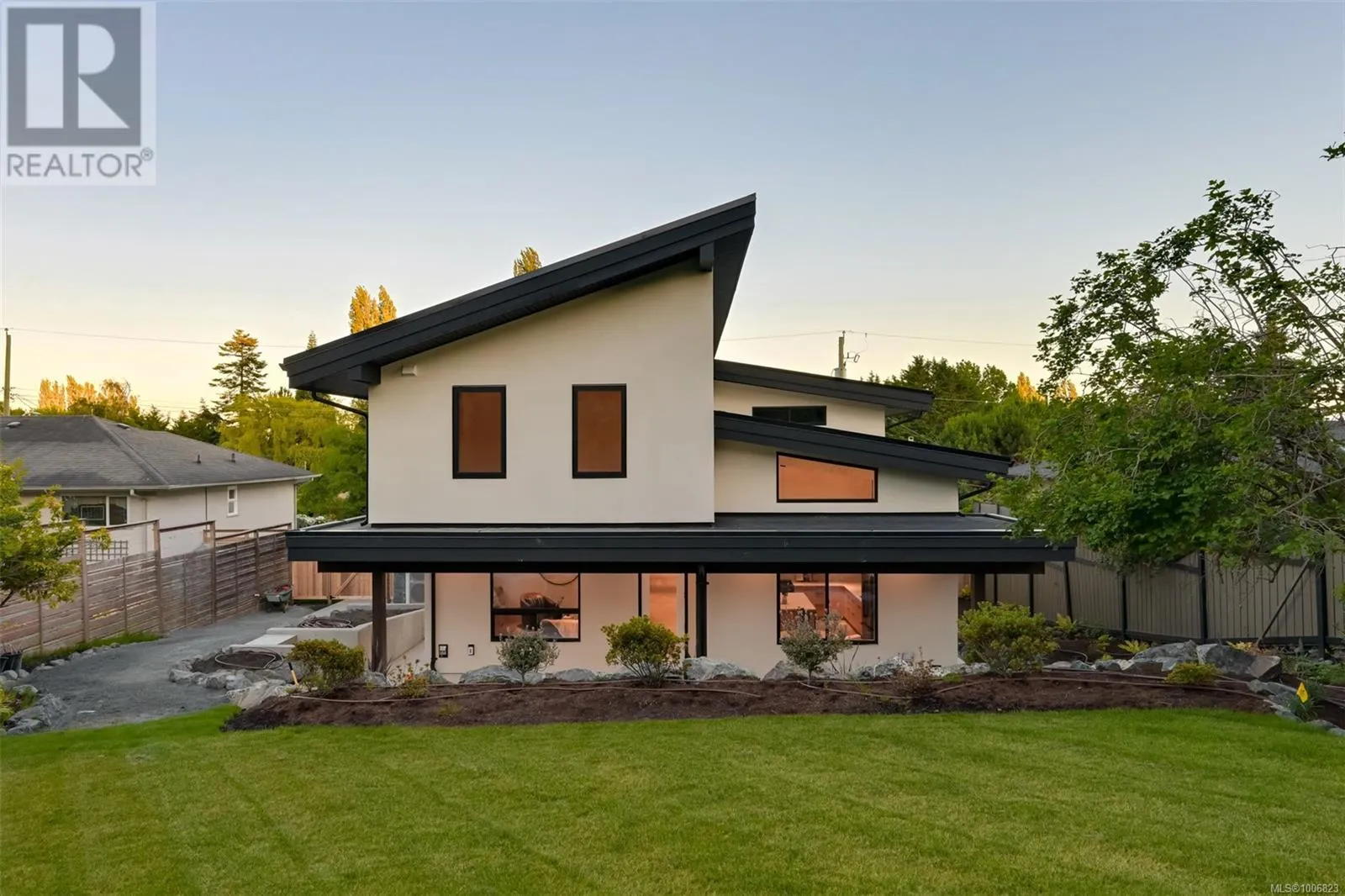1624 Warren Gdns