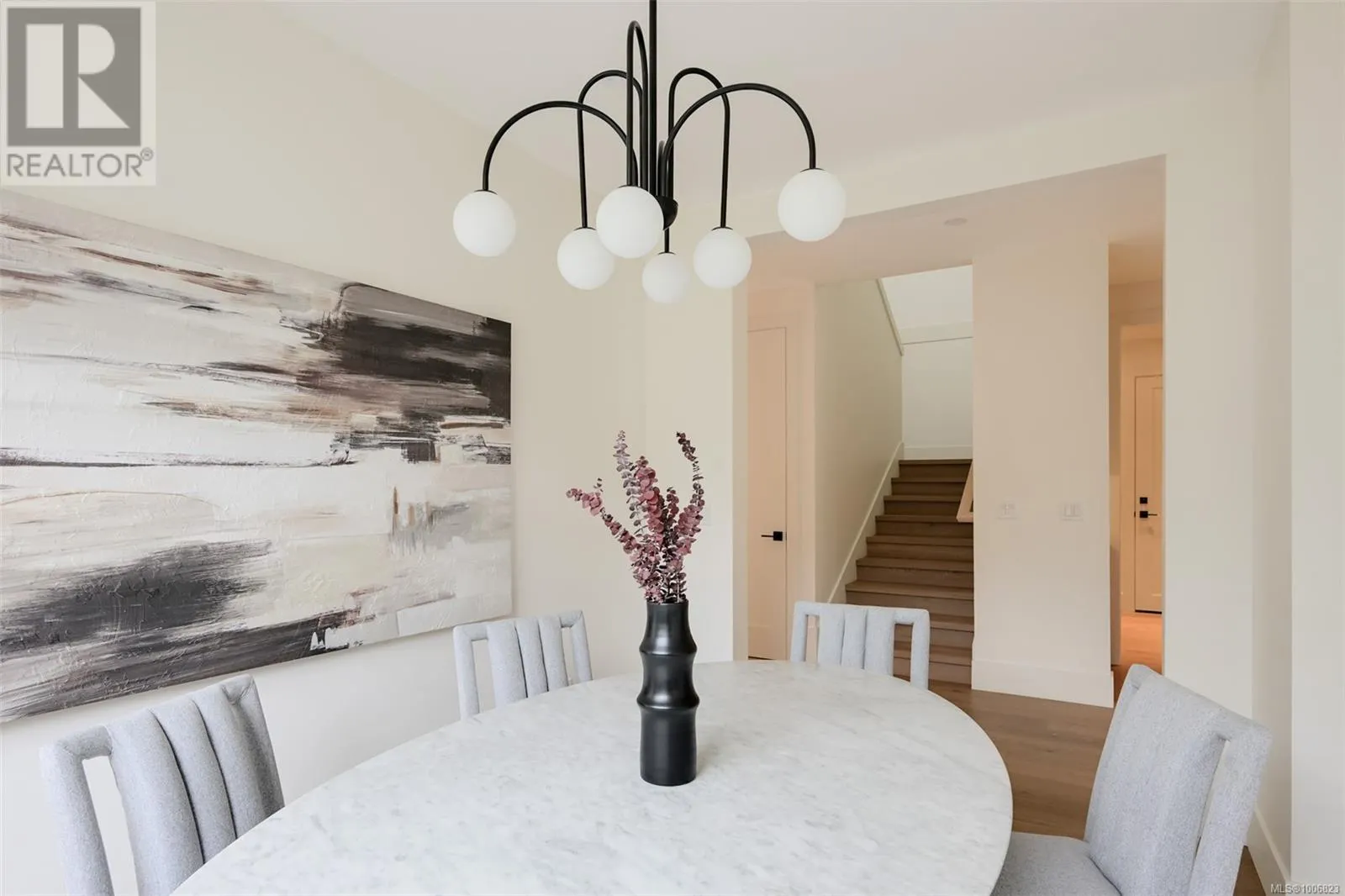 1624 Warren Gdns