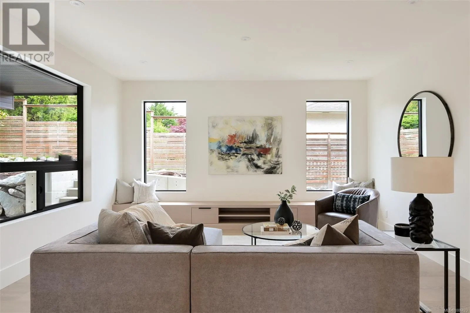 1624 Warren Gdns