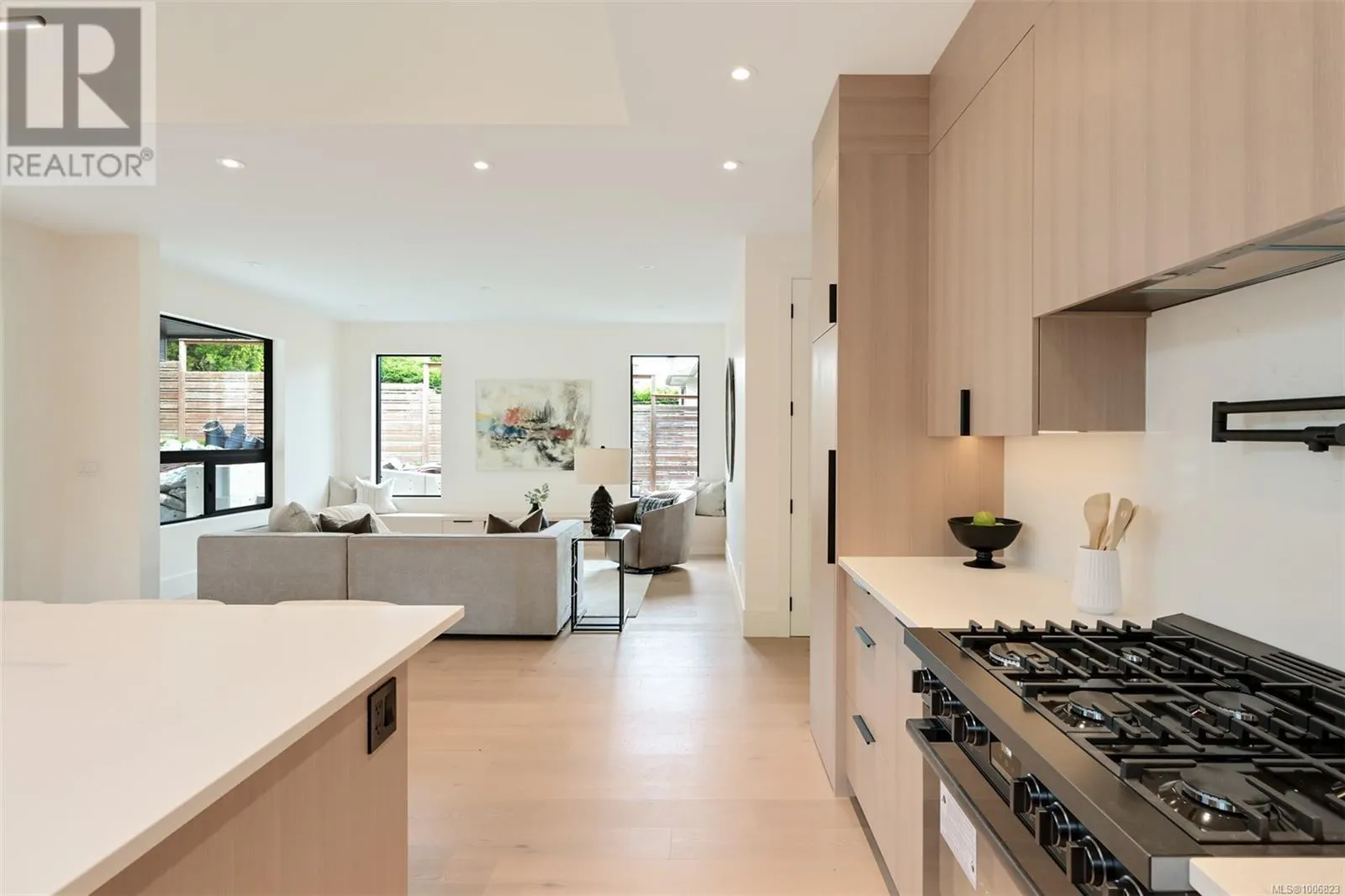 1624 Warren Gdns