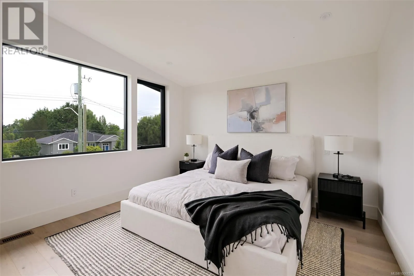 1624 Warren Gdns