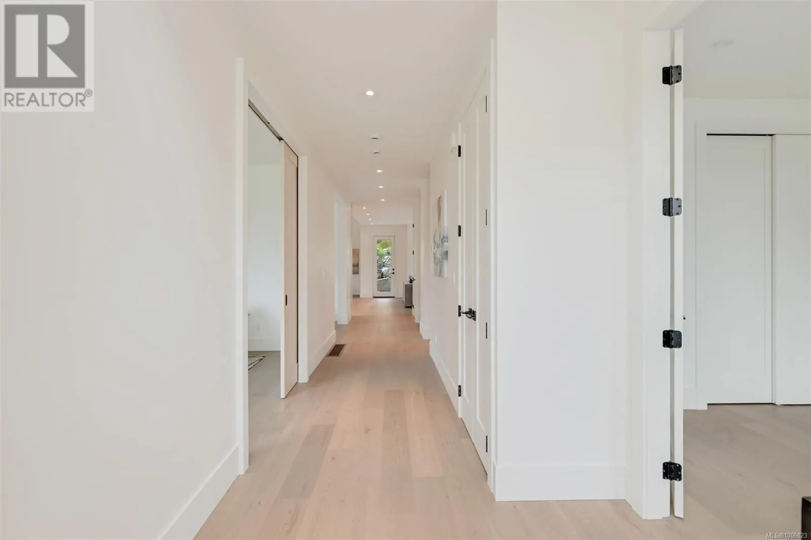 1624 Warren Gdns