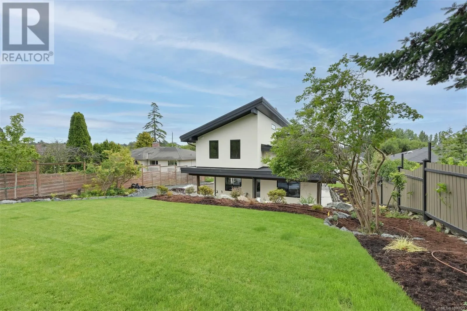 1624 Warren Gdns