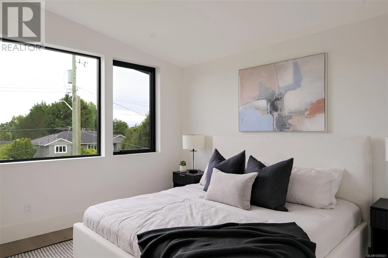 1624 Warren Gdns