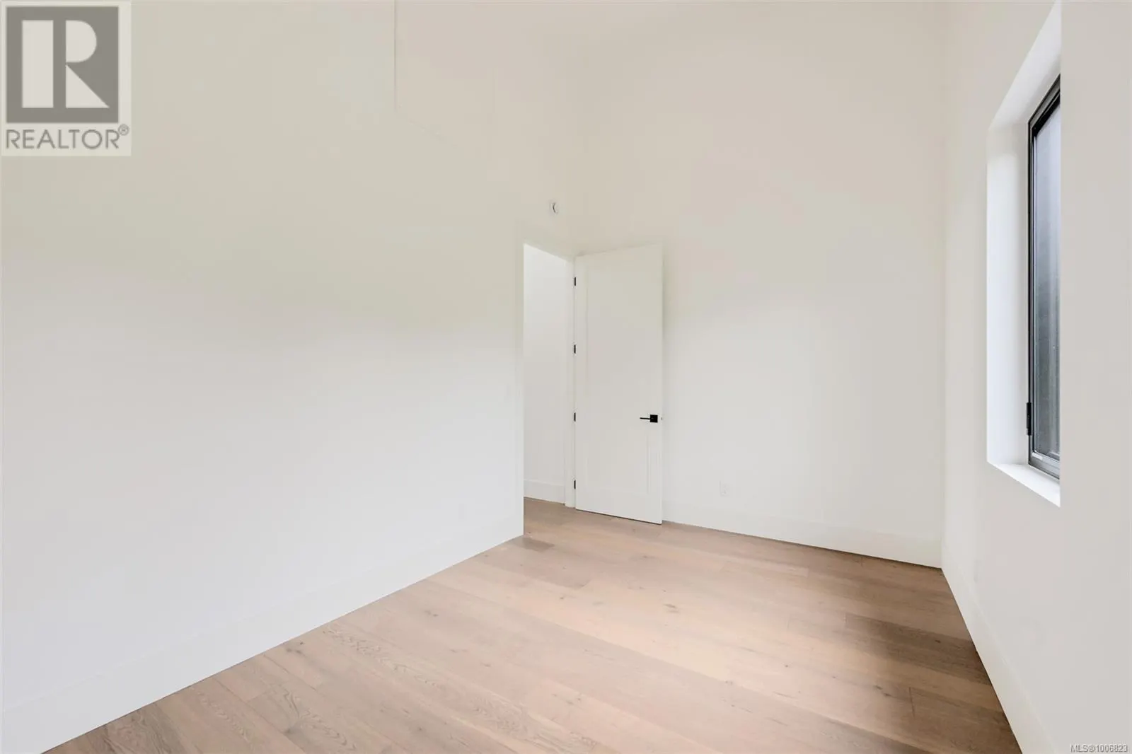 1624 Warren Gdns