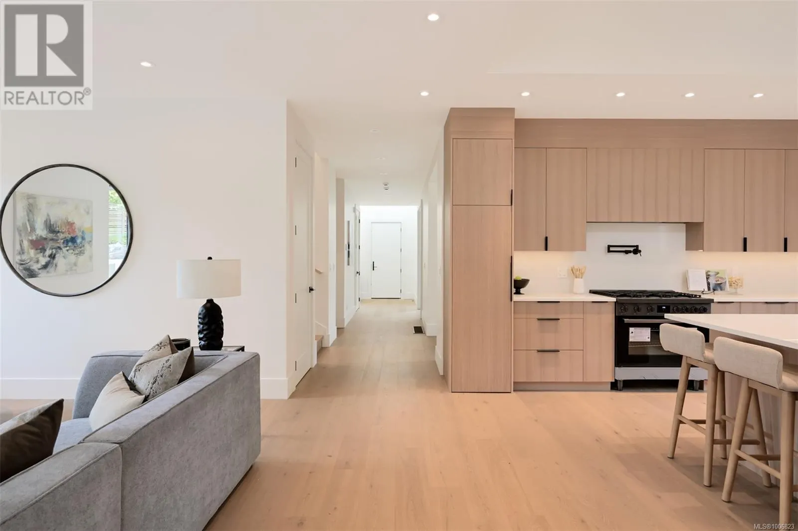 1624 Warren Gdns
