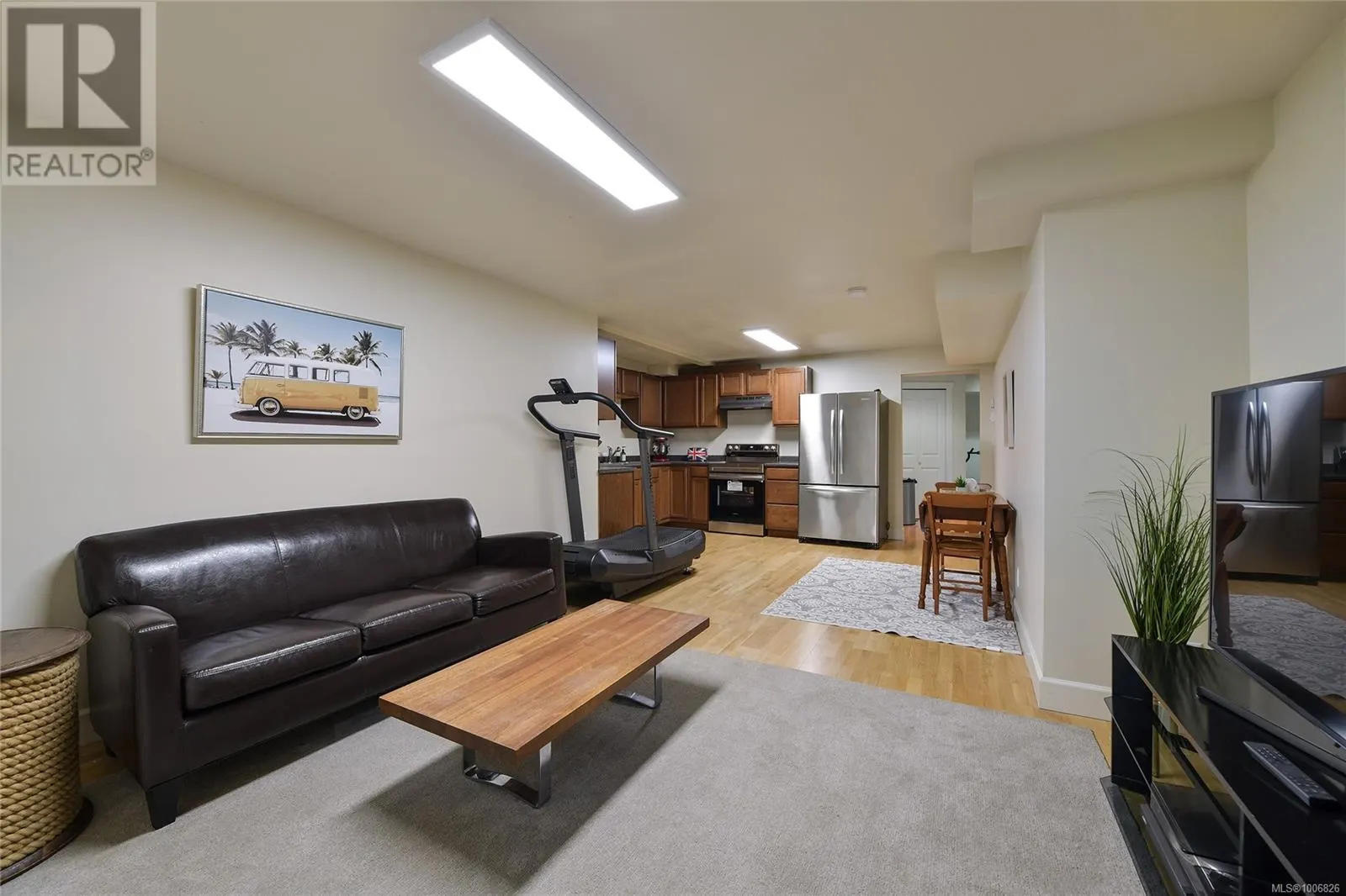 601 Sentinel Dr