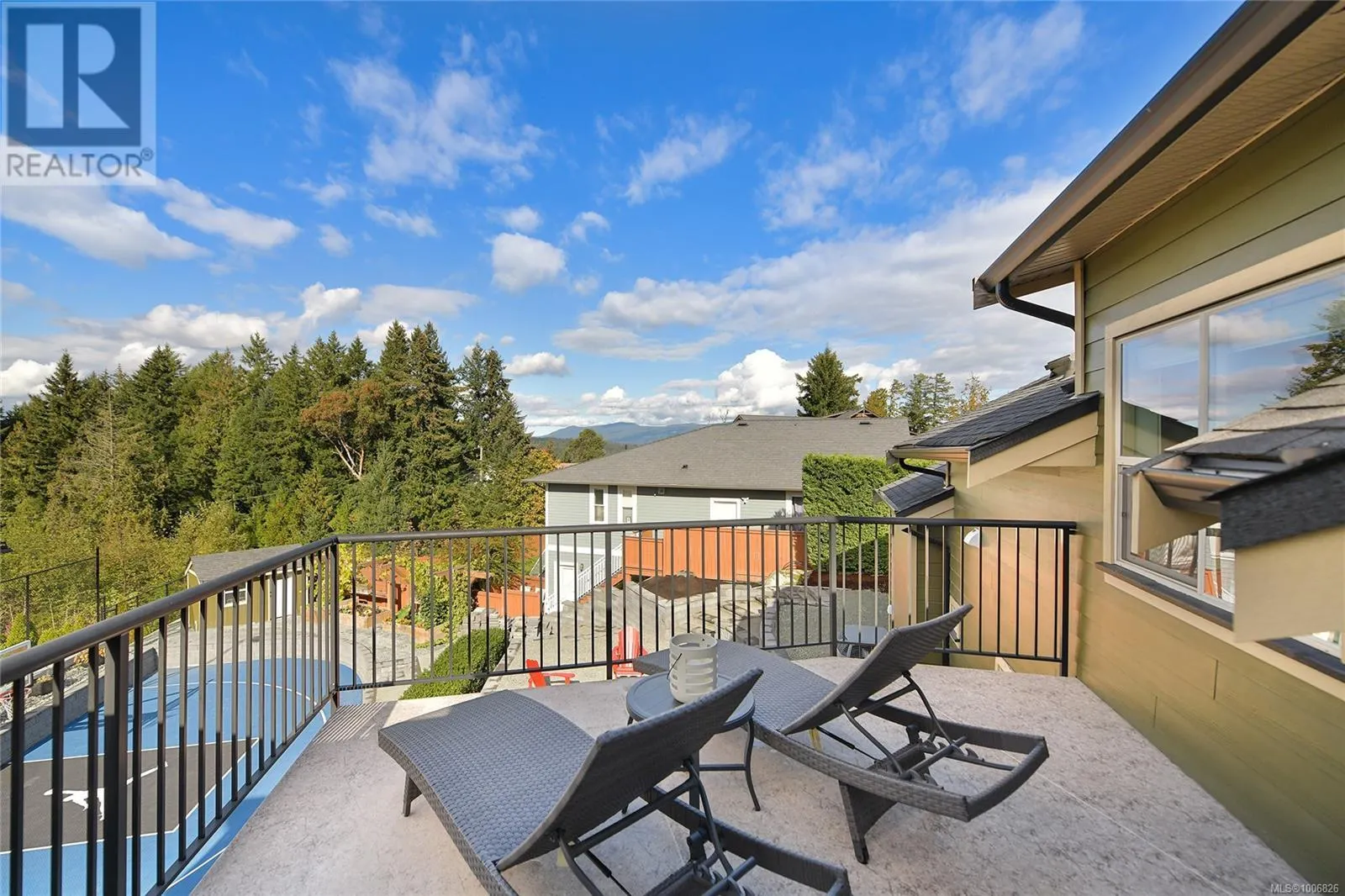 601 Sentinel Dr