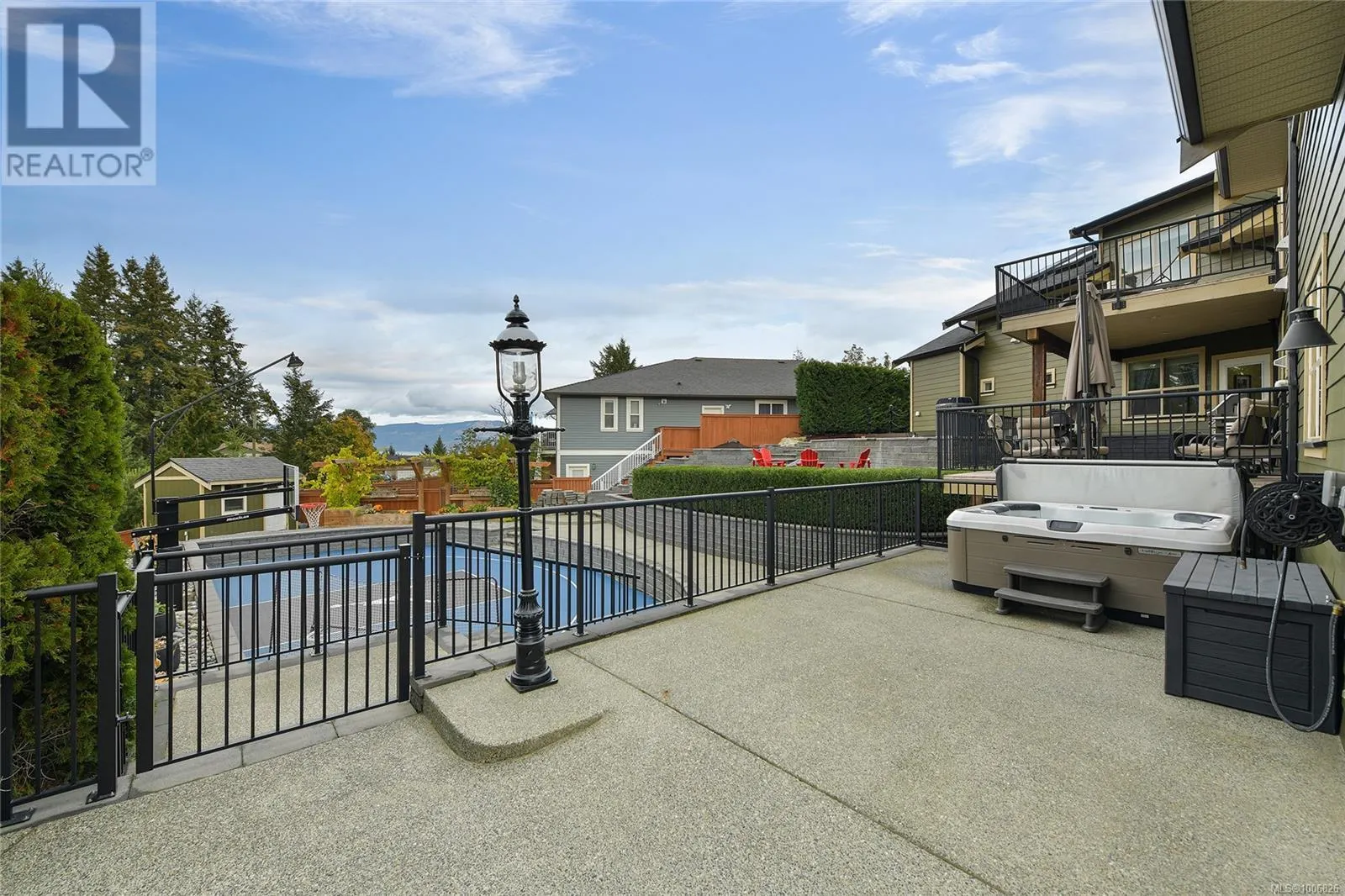 601 Sentinel Dr