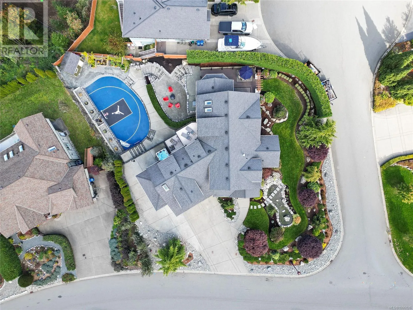 601 Sentinel Dr