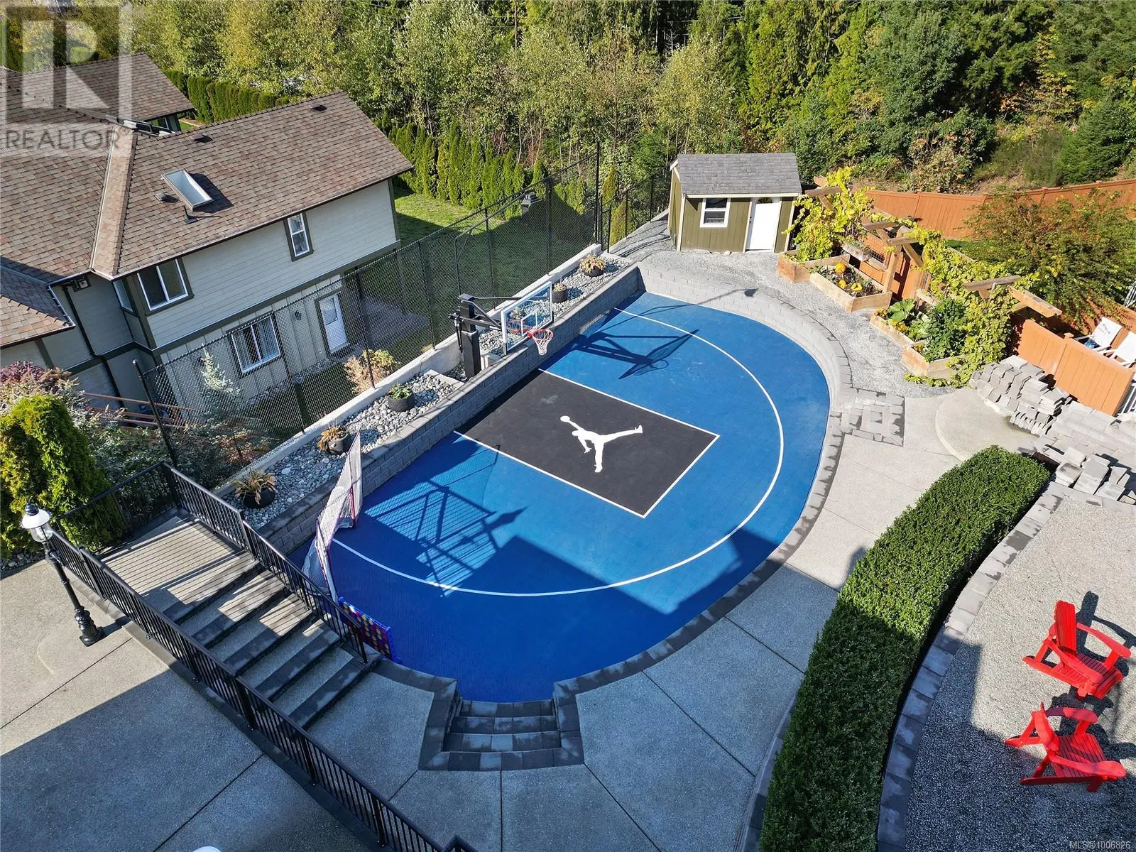 601 Sentinel Dr