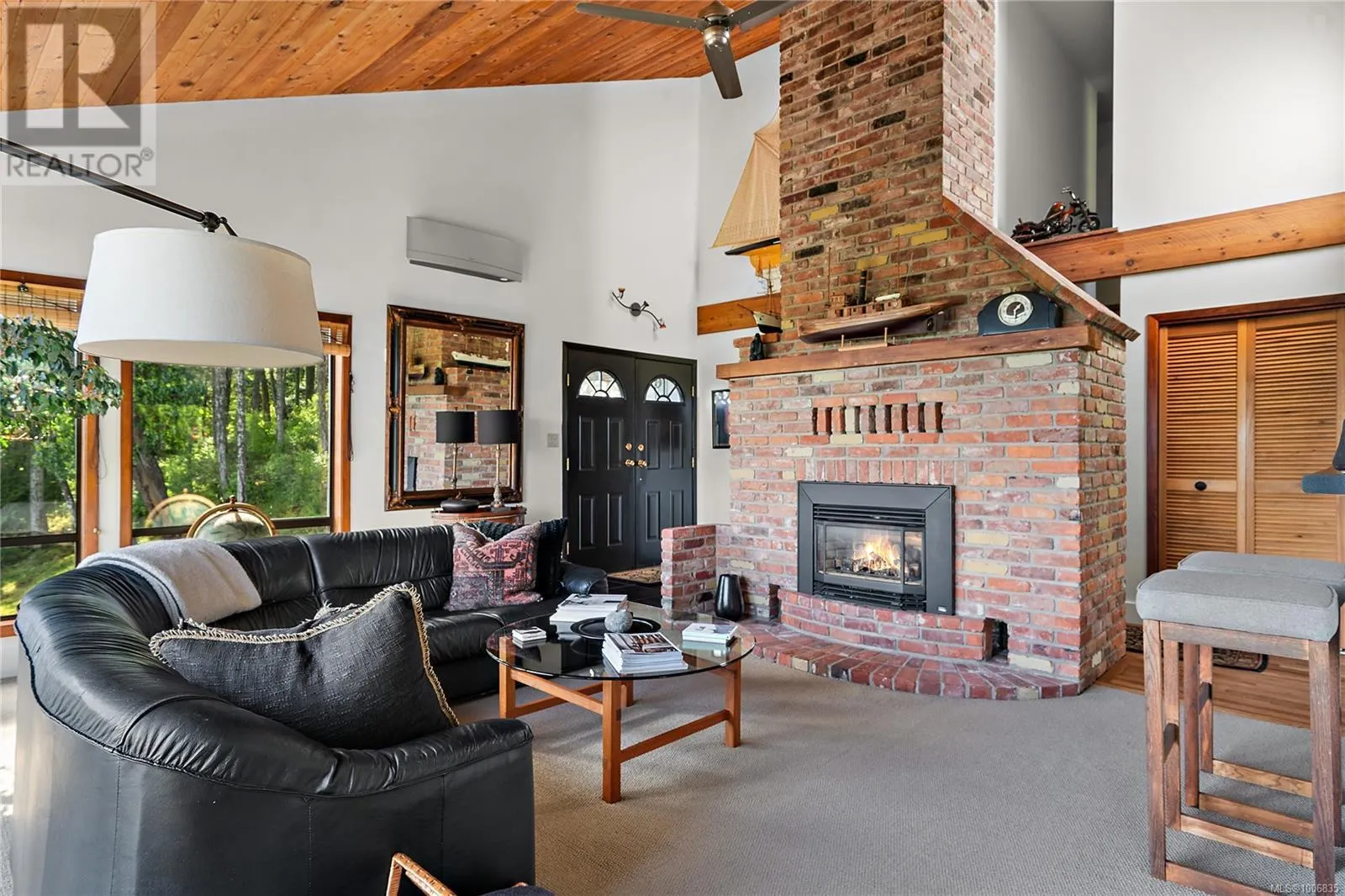 1595 Eagle Way