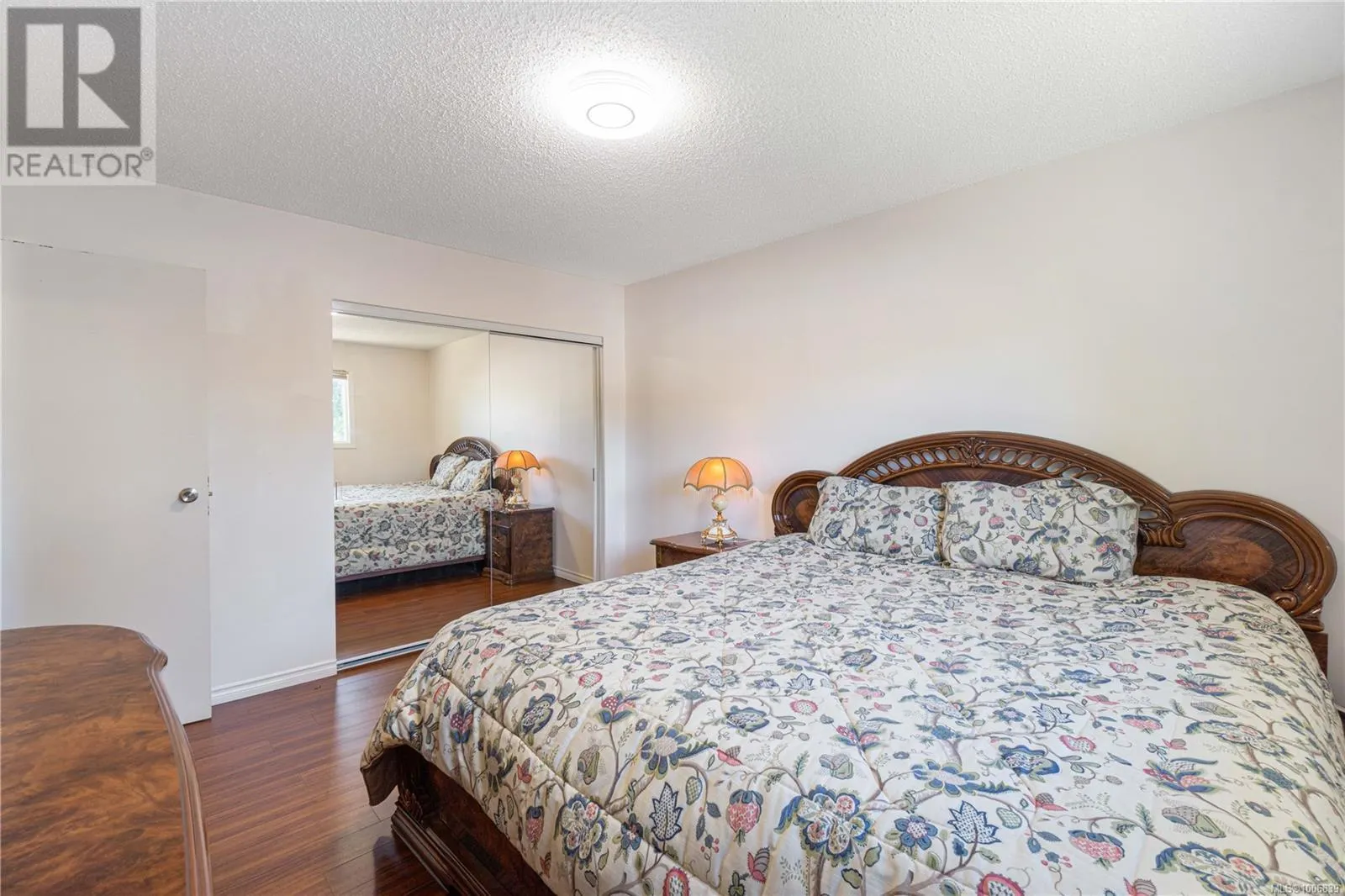 2479 Rosstown Rd
