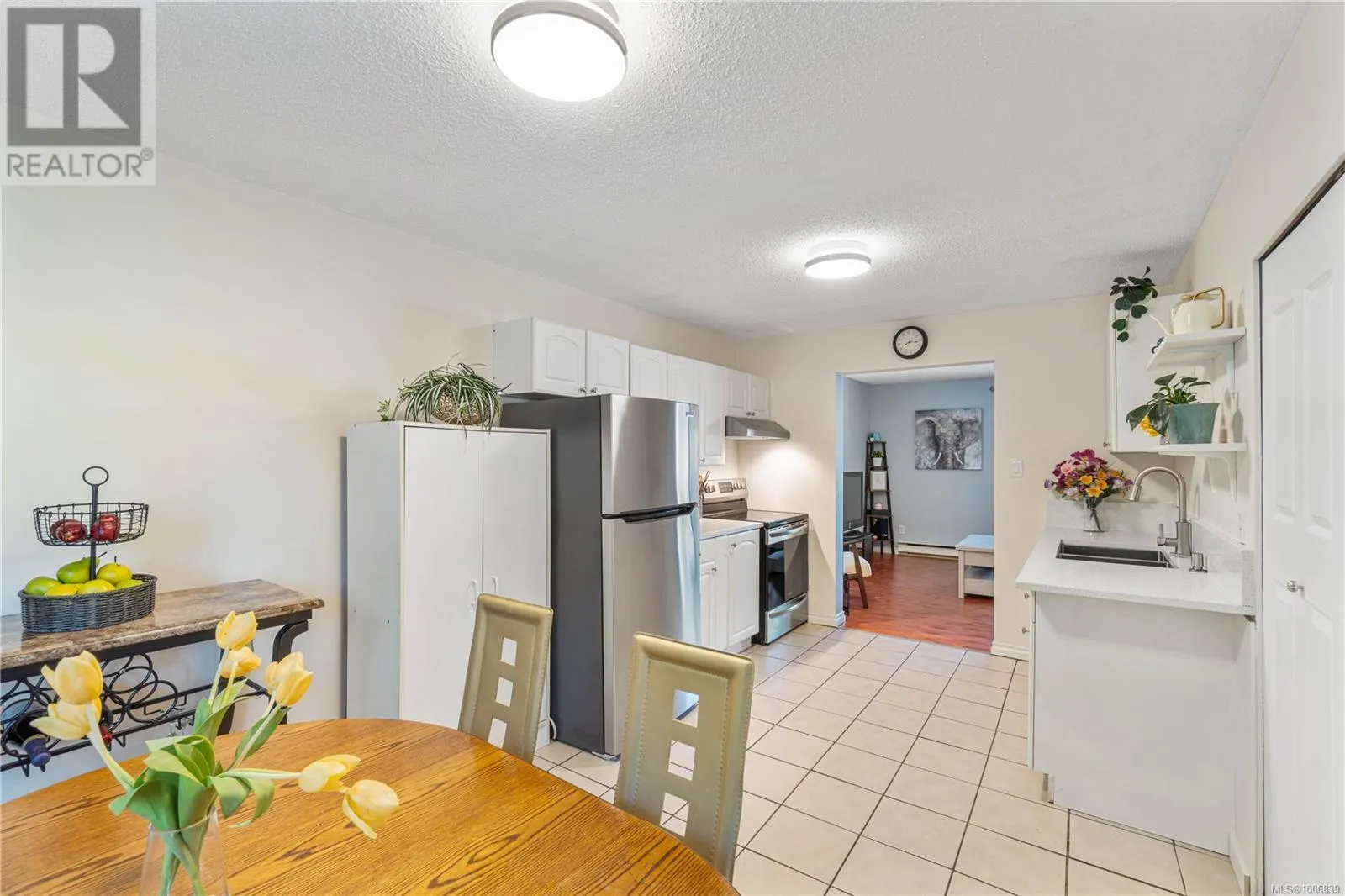 2479 Rosstown Rd