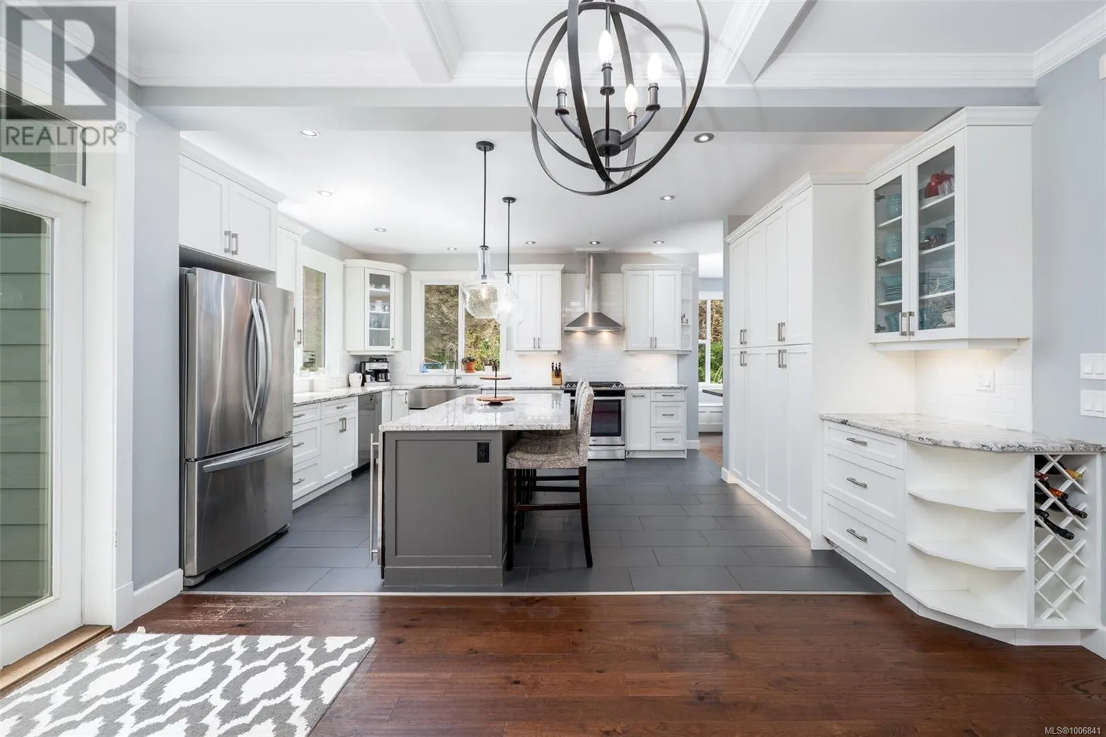 6634 Chisholm Trail