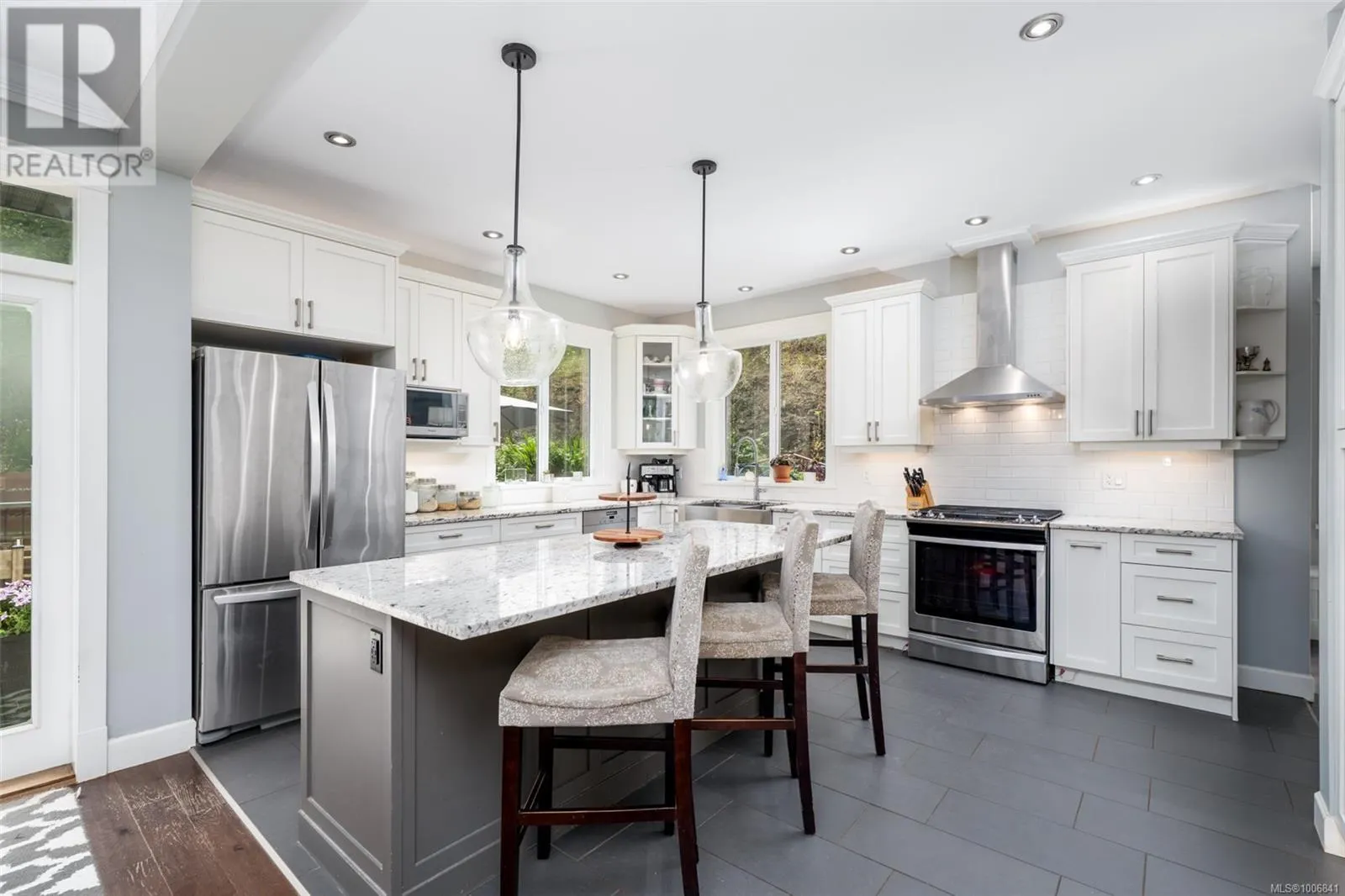 6634 Chisholm Trail