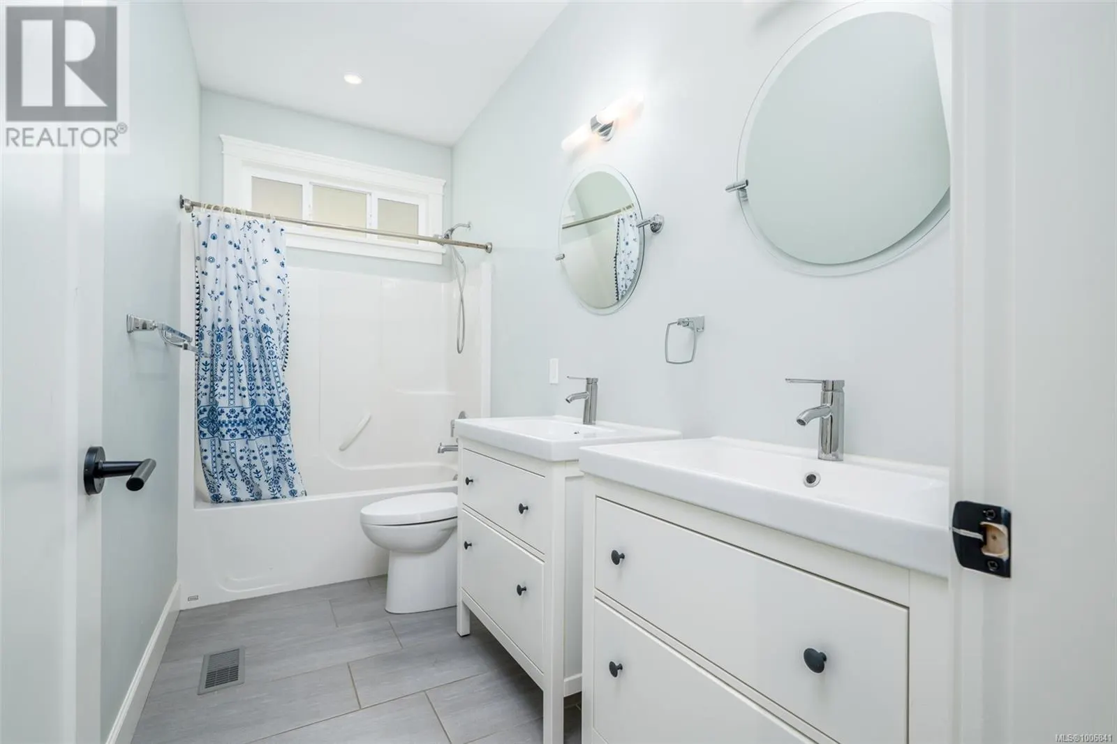 6634 Chisholm Trail