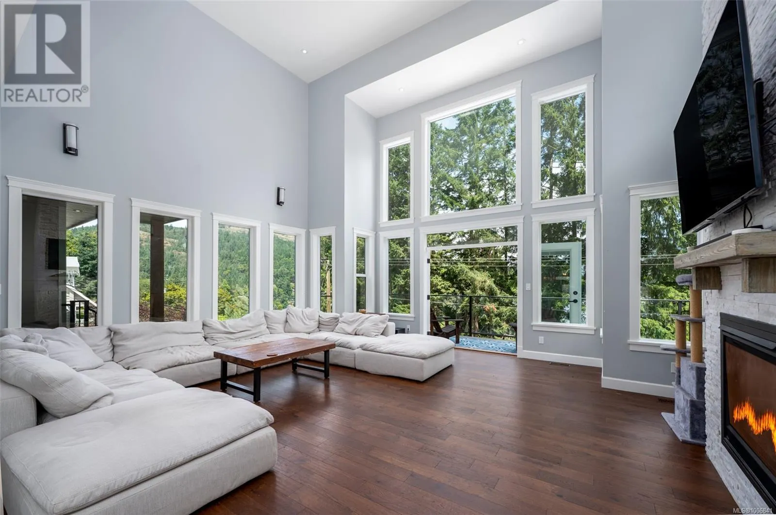 6634 Chisholm Trail