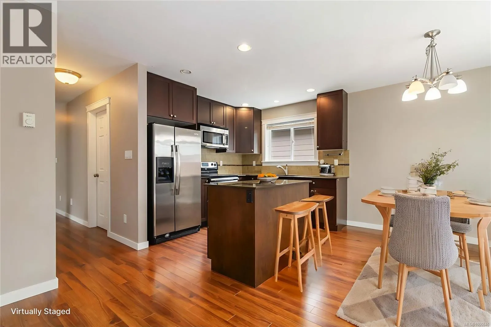 3355 Langrish Mews