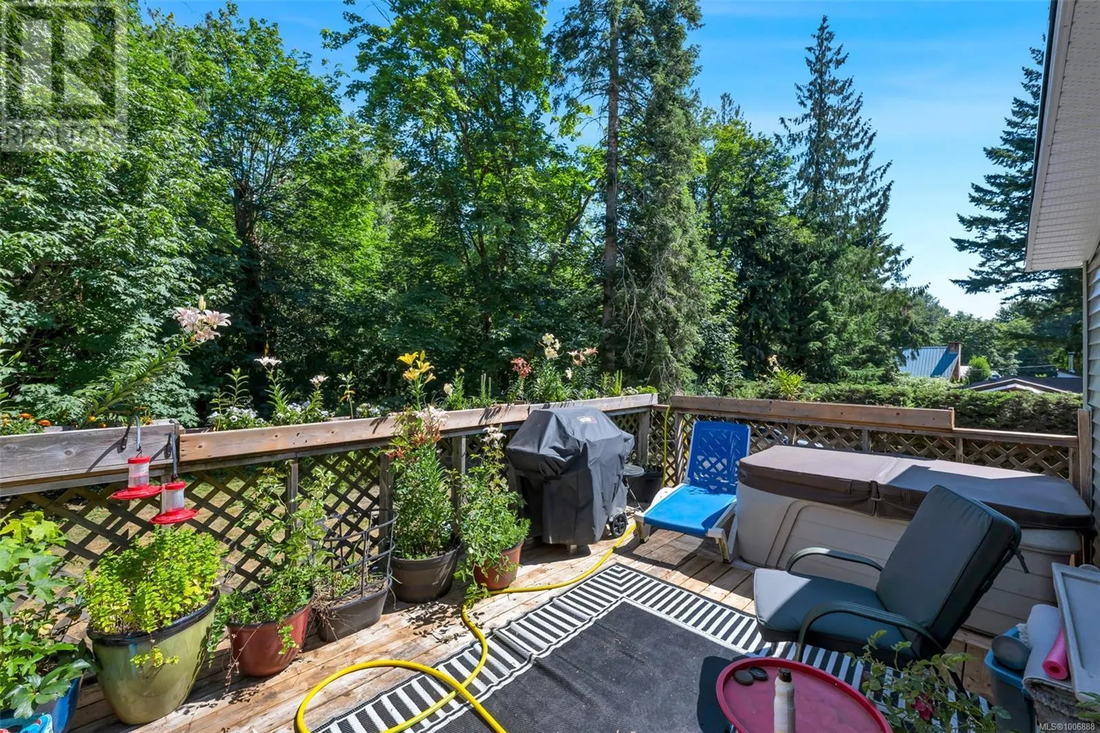 4547 Cowichan Lake Rd