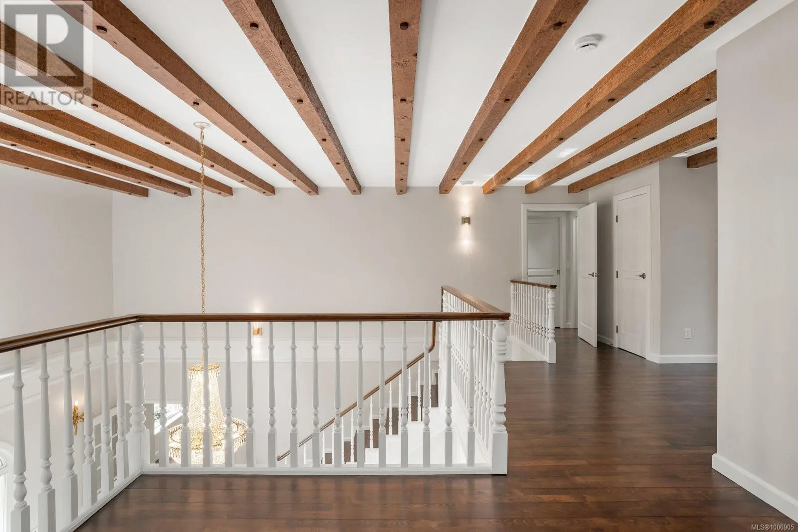 611 Island Rd