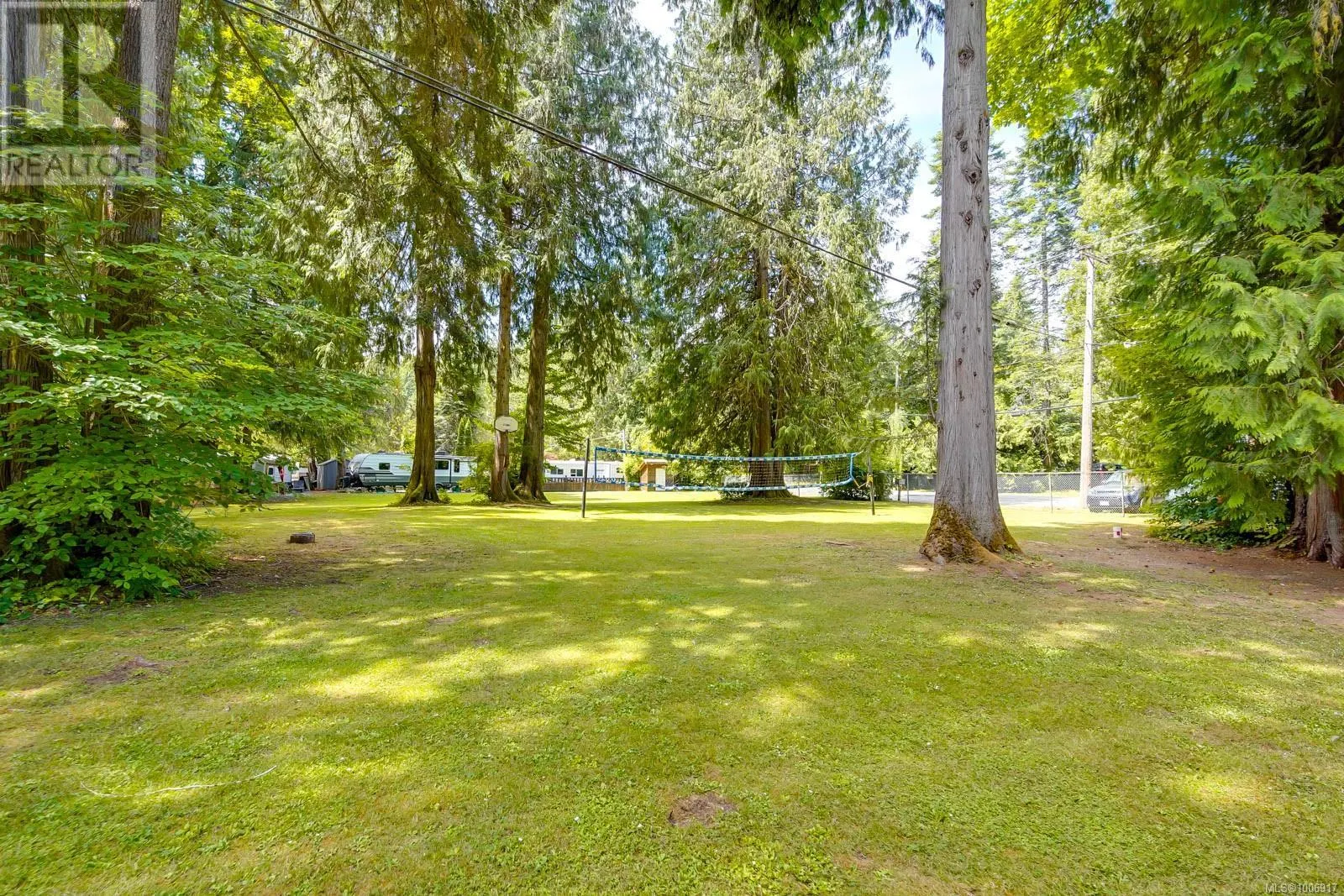 B7 10324 Lakeshore Rd