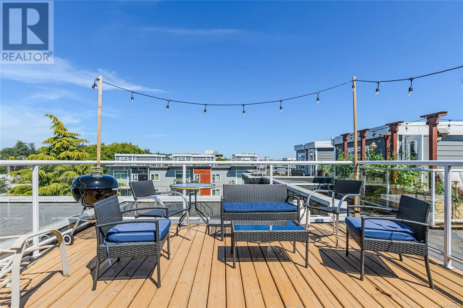 407 1315 Esquimalt Rd