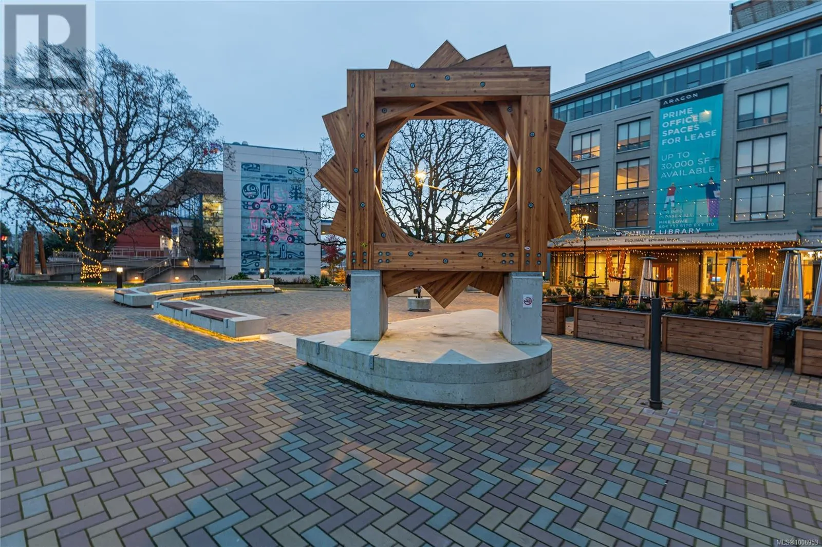407 1315 Esquimalt Rd