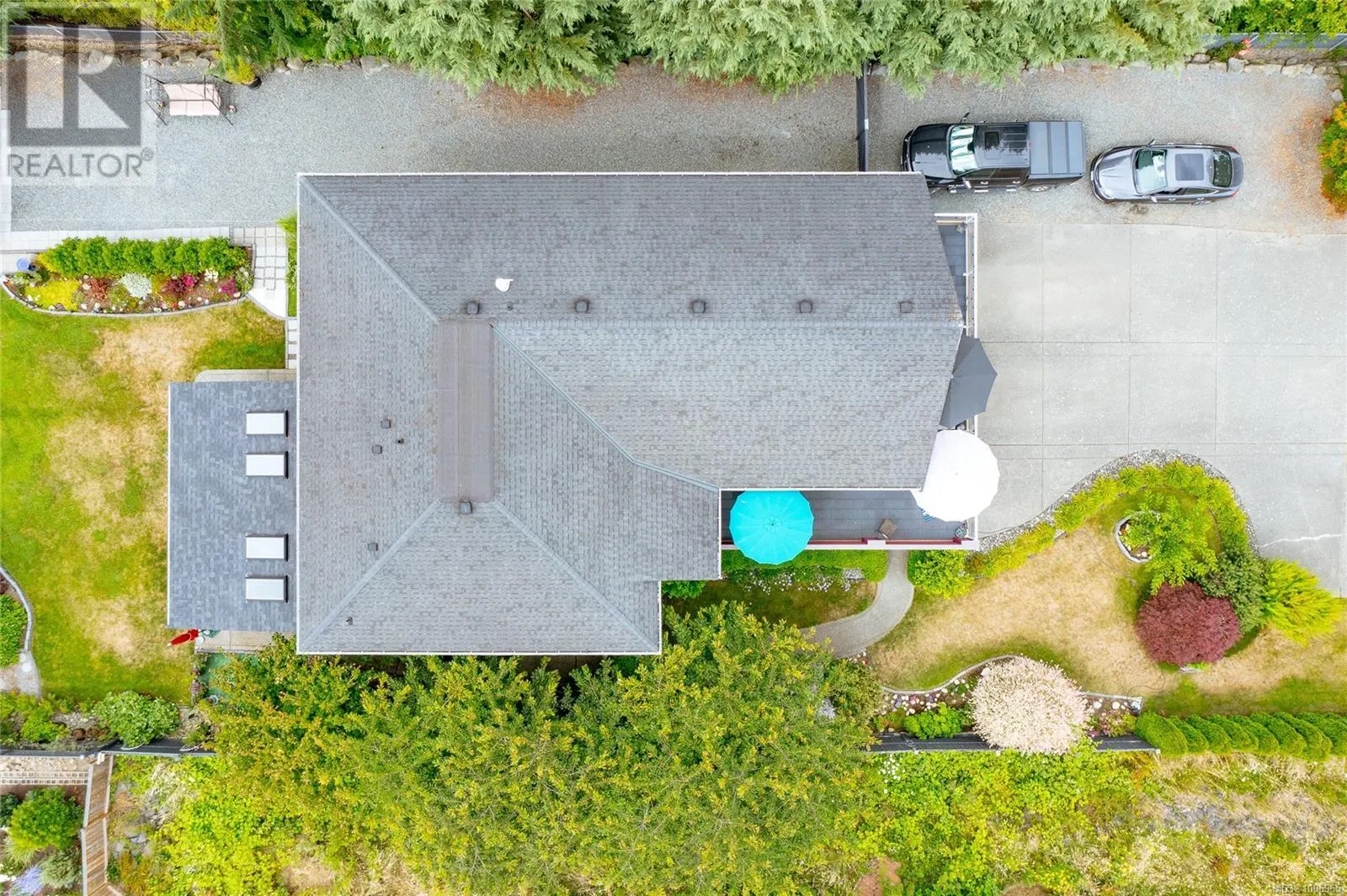3635 Shannon Dr