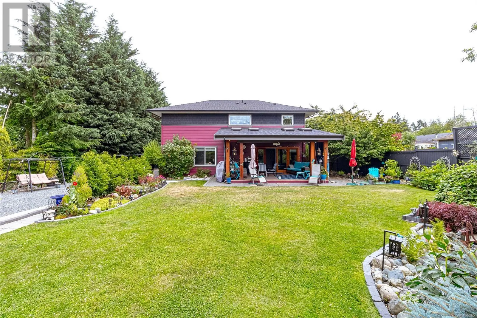 3635 Shannon Dr