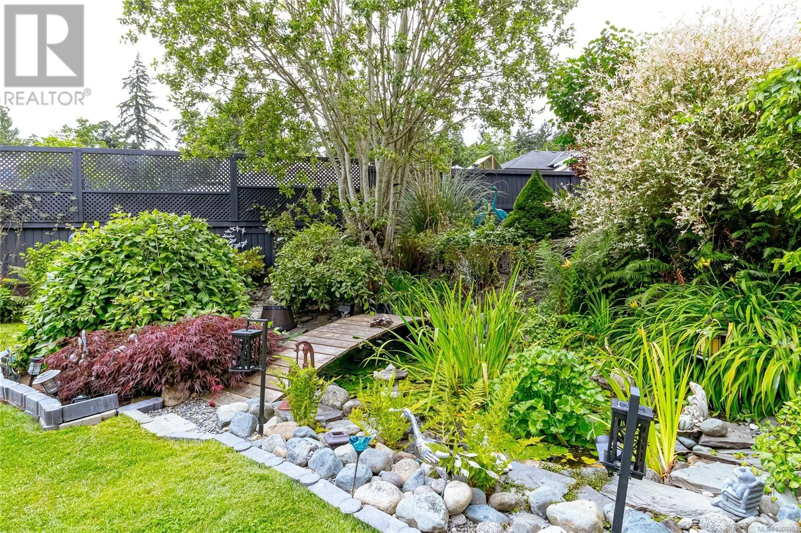 3635 Shannon Dr