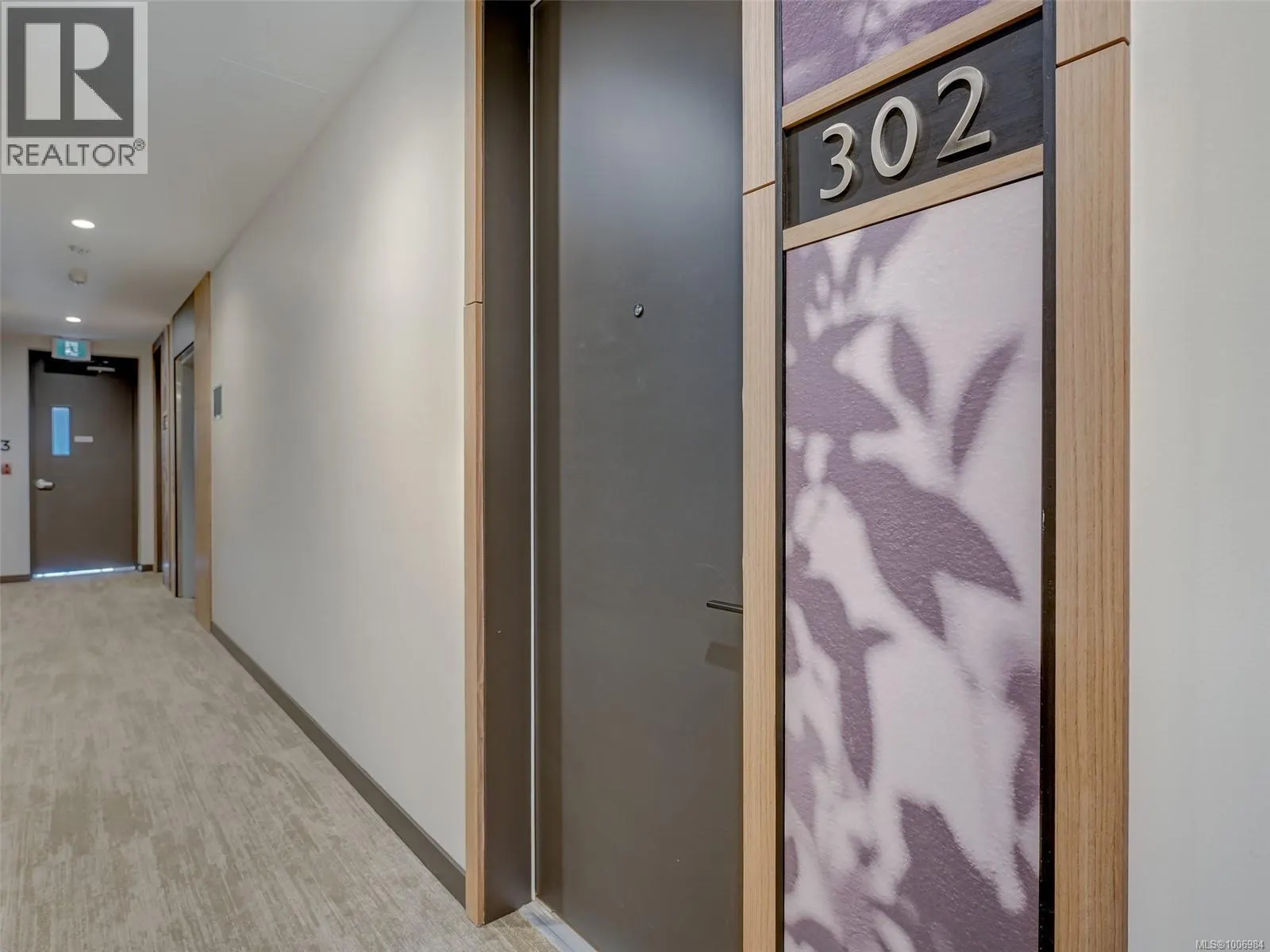 302 1201 Fort St