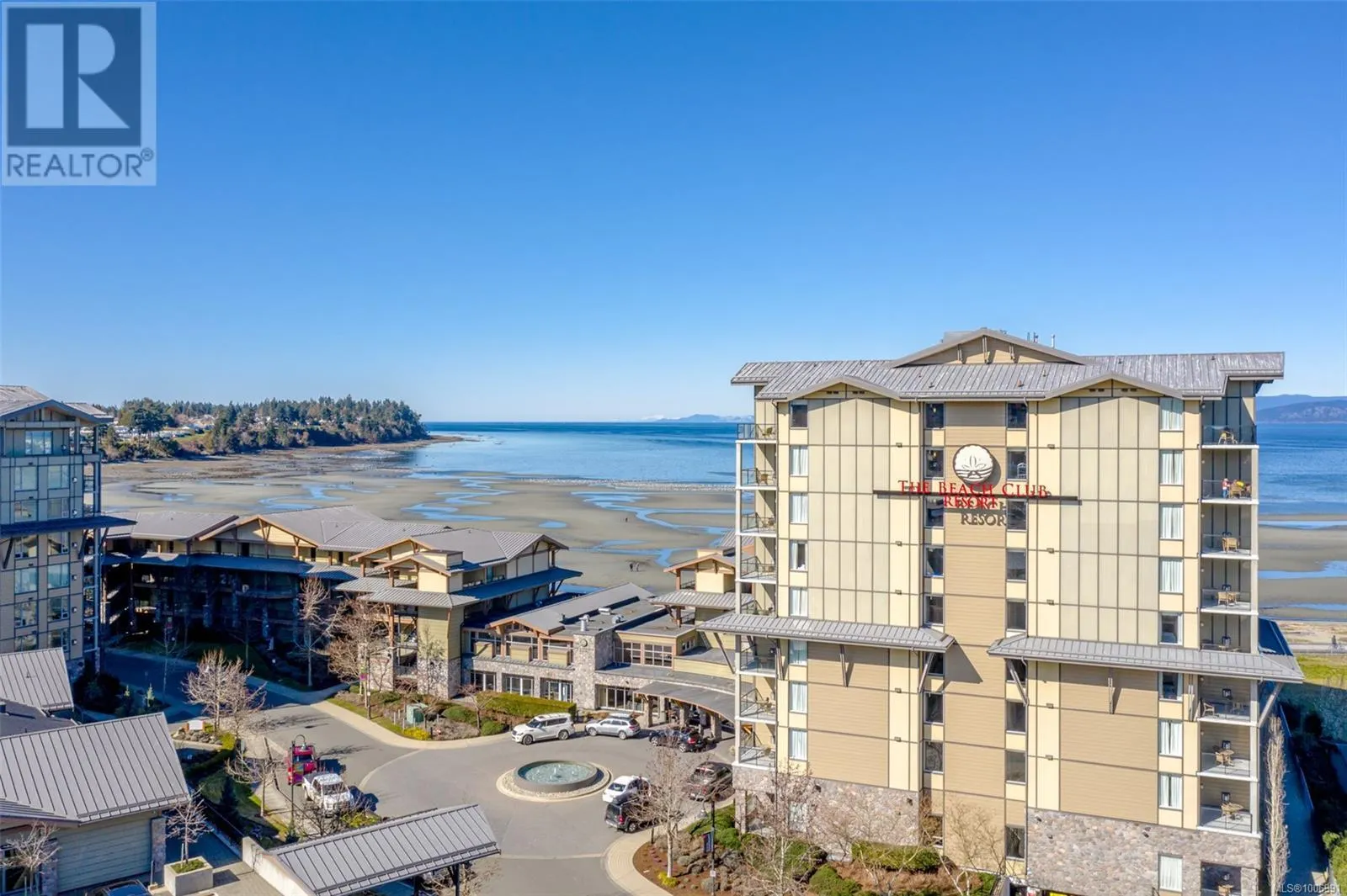 113/114D 181 Beachside Dr
