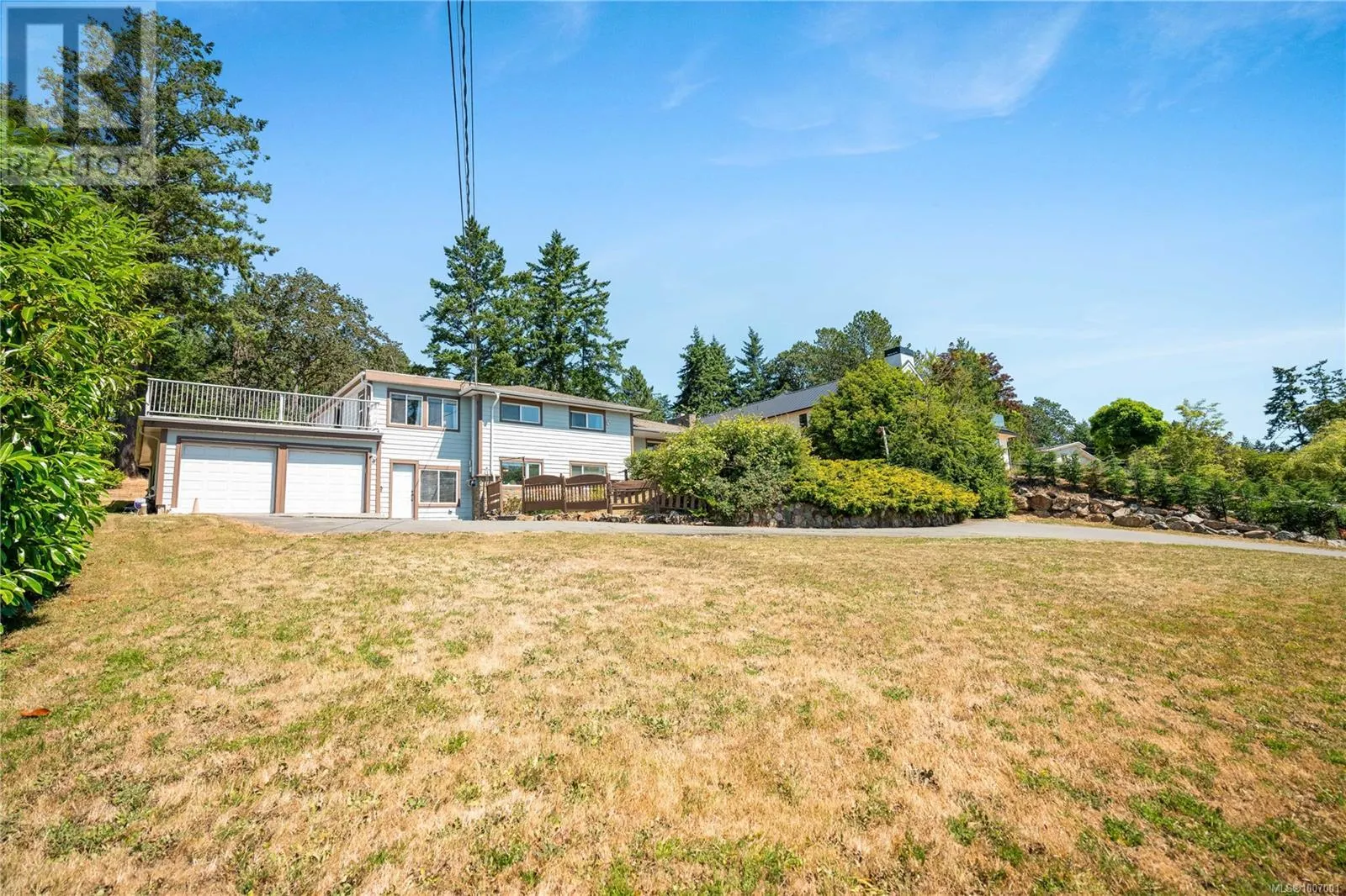 854 Royal Oak Ave