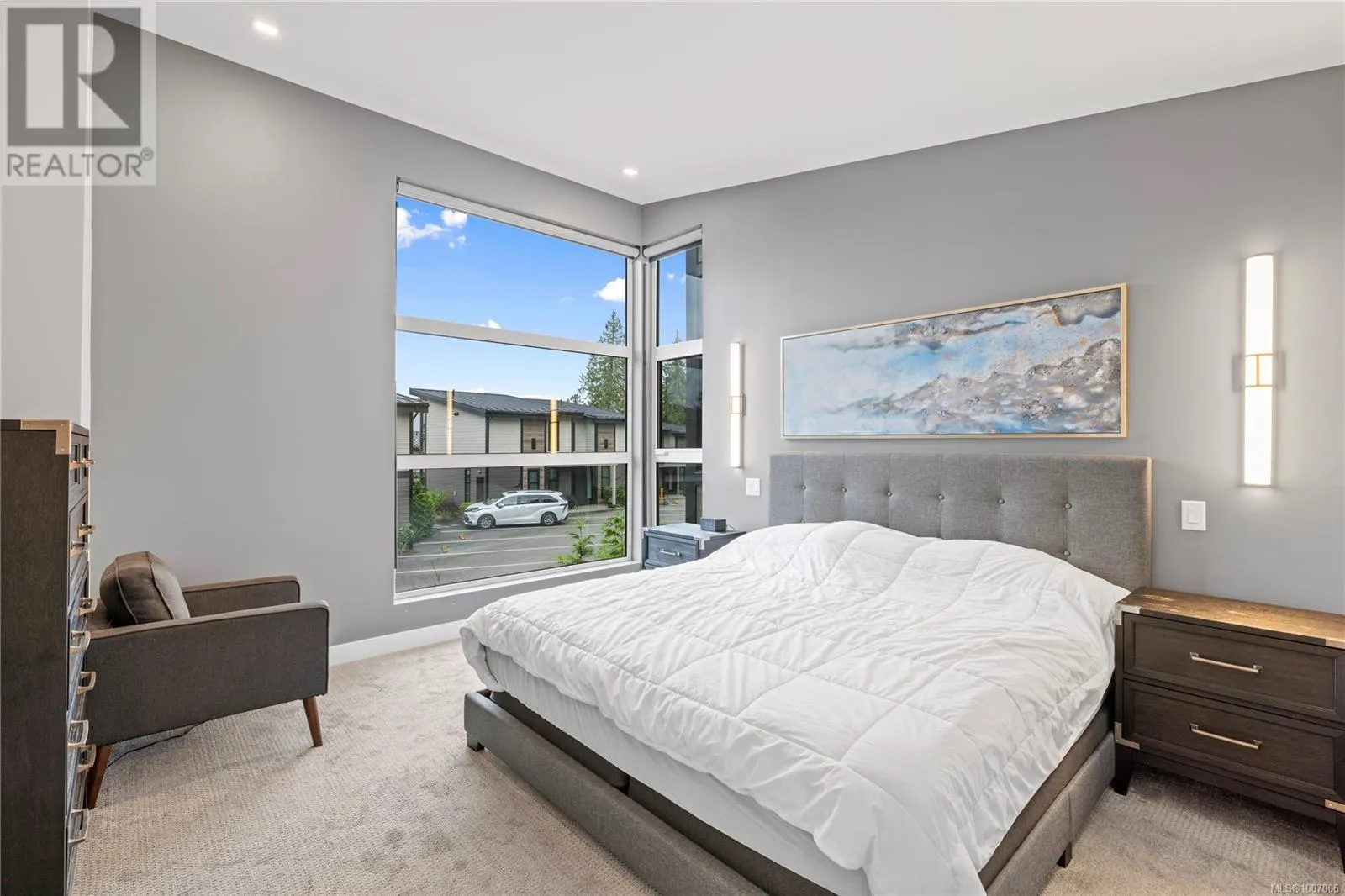 55 1175 Resort Dr