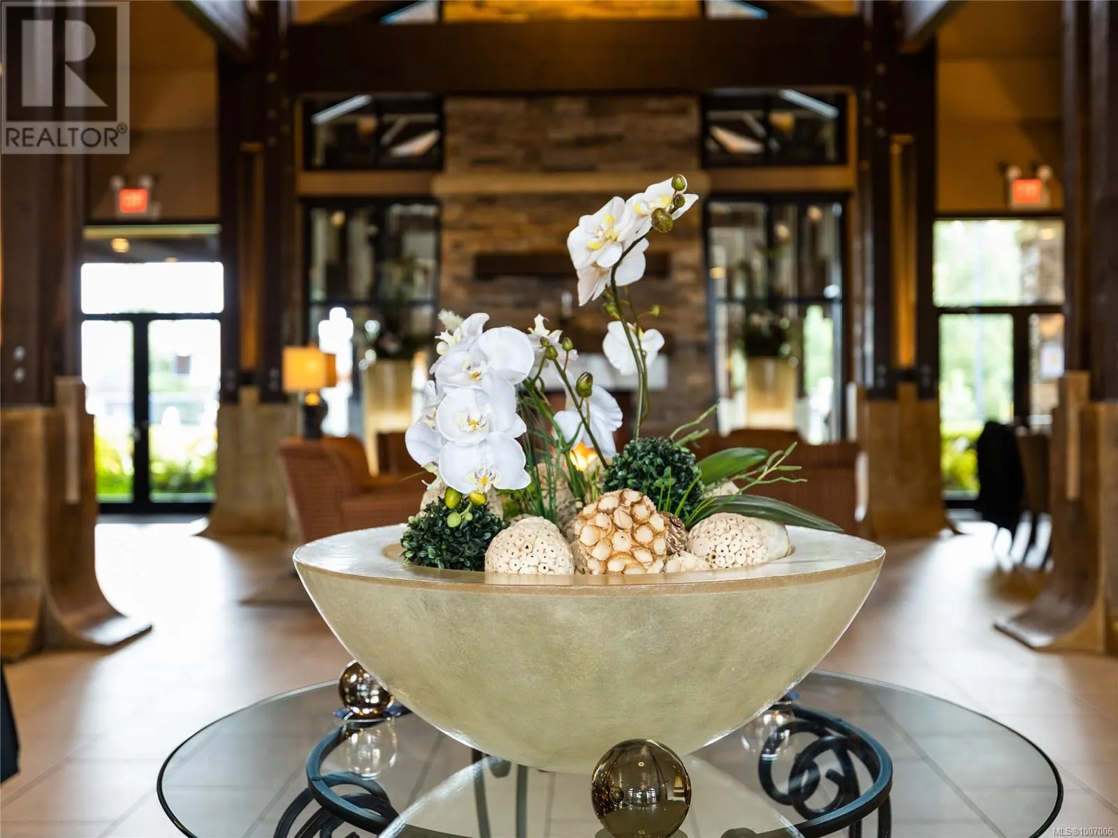 55 1175 Resort Dr
