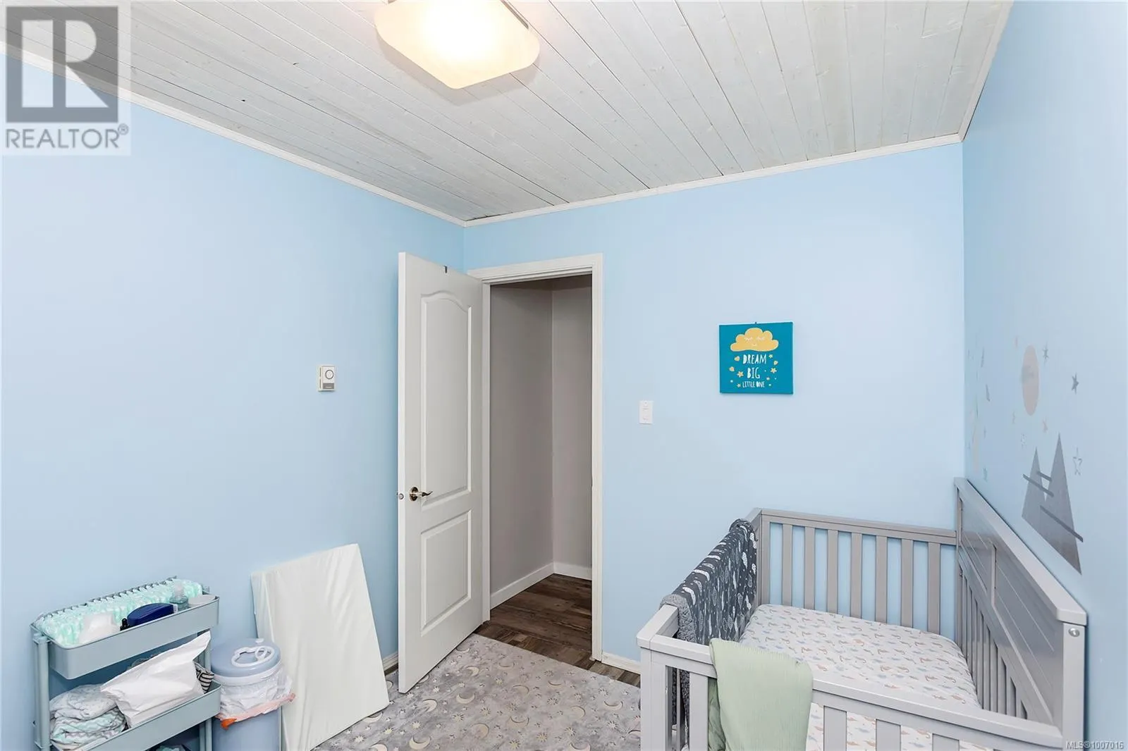 7 4604 Hammond Bay Rd