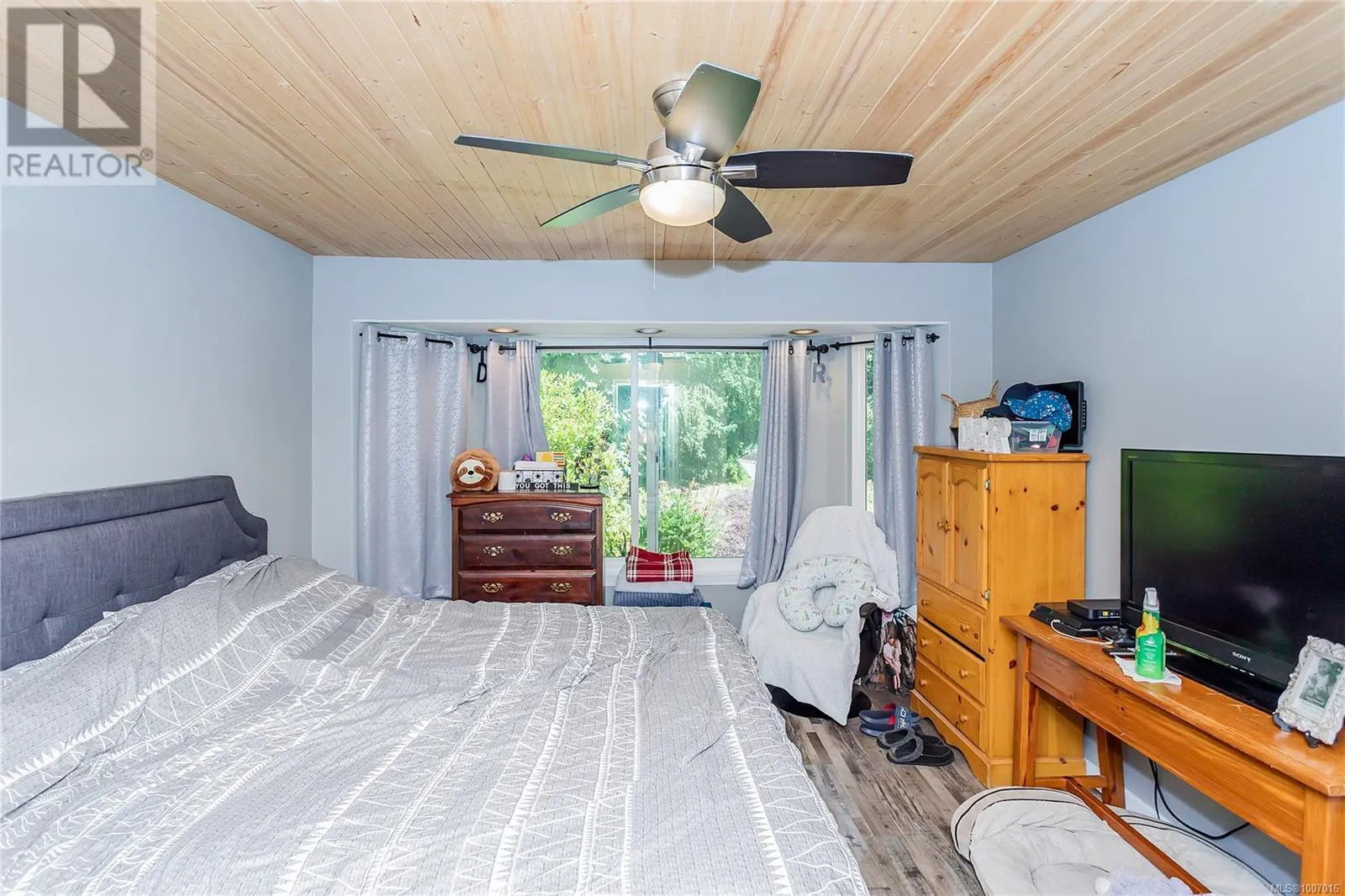 7 4604 Hammond Bay Rd