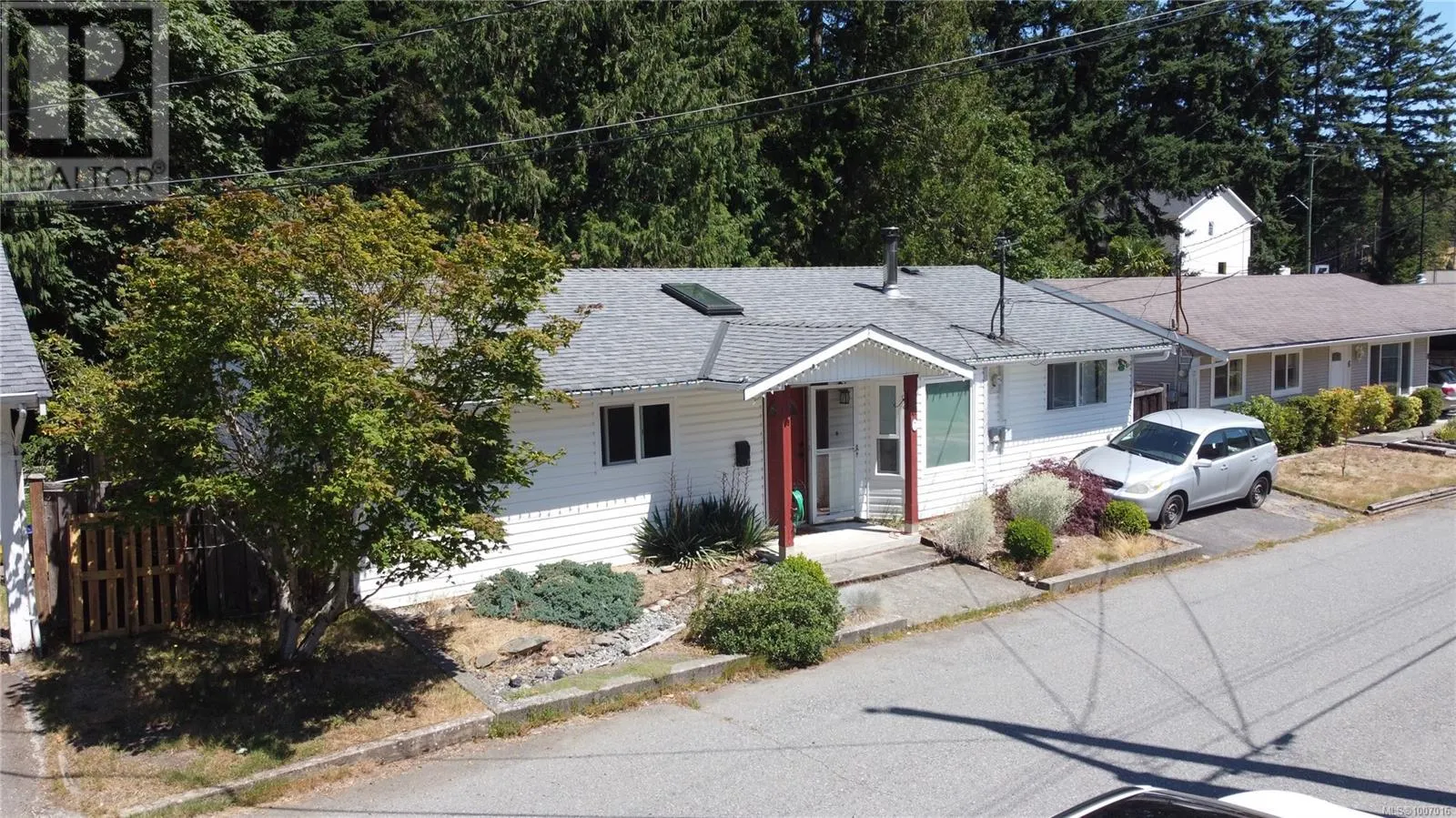 7 4604 Hammond Bay Rd