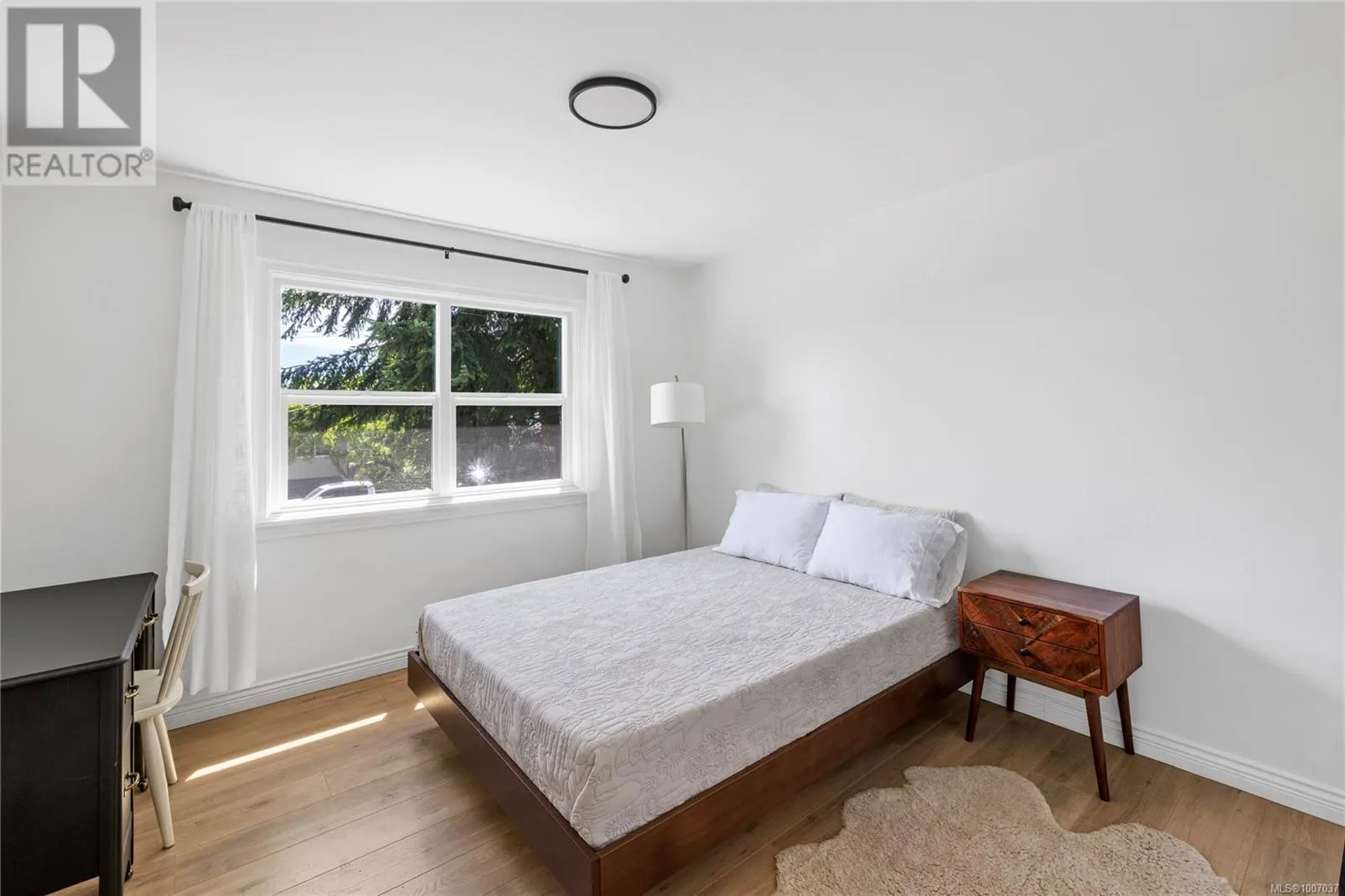 667 First St