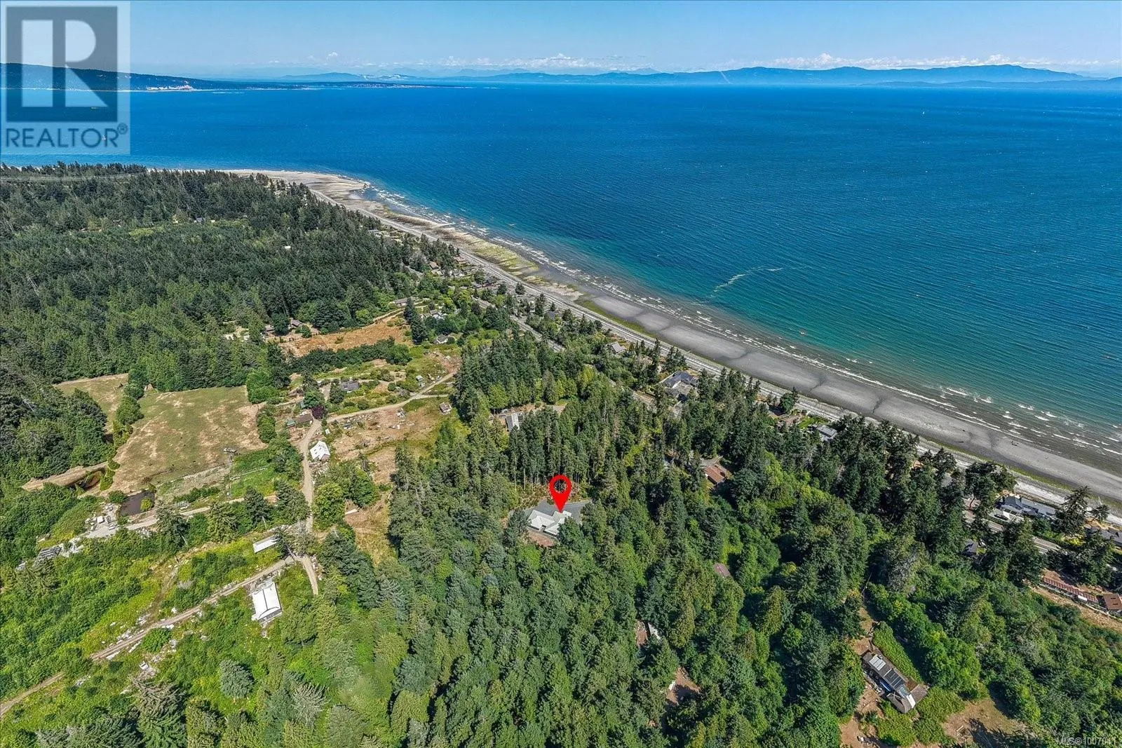 6208 Island Hwy W
