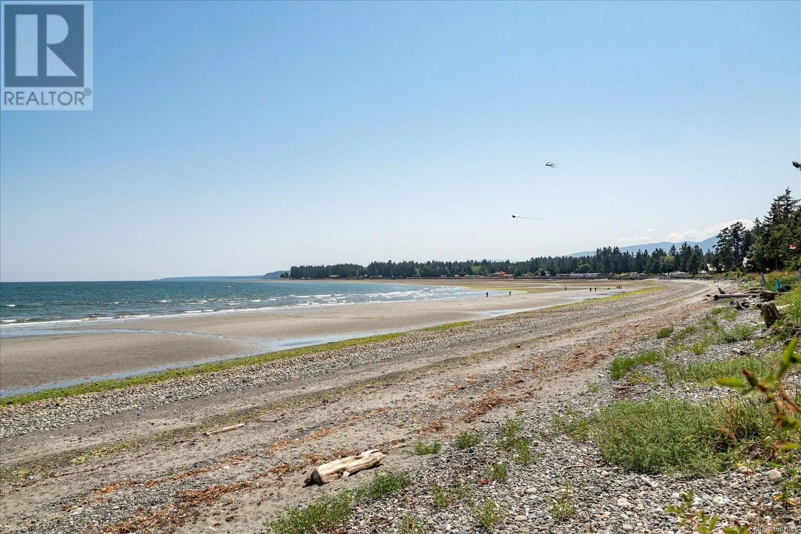 6208 Island Hwy W