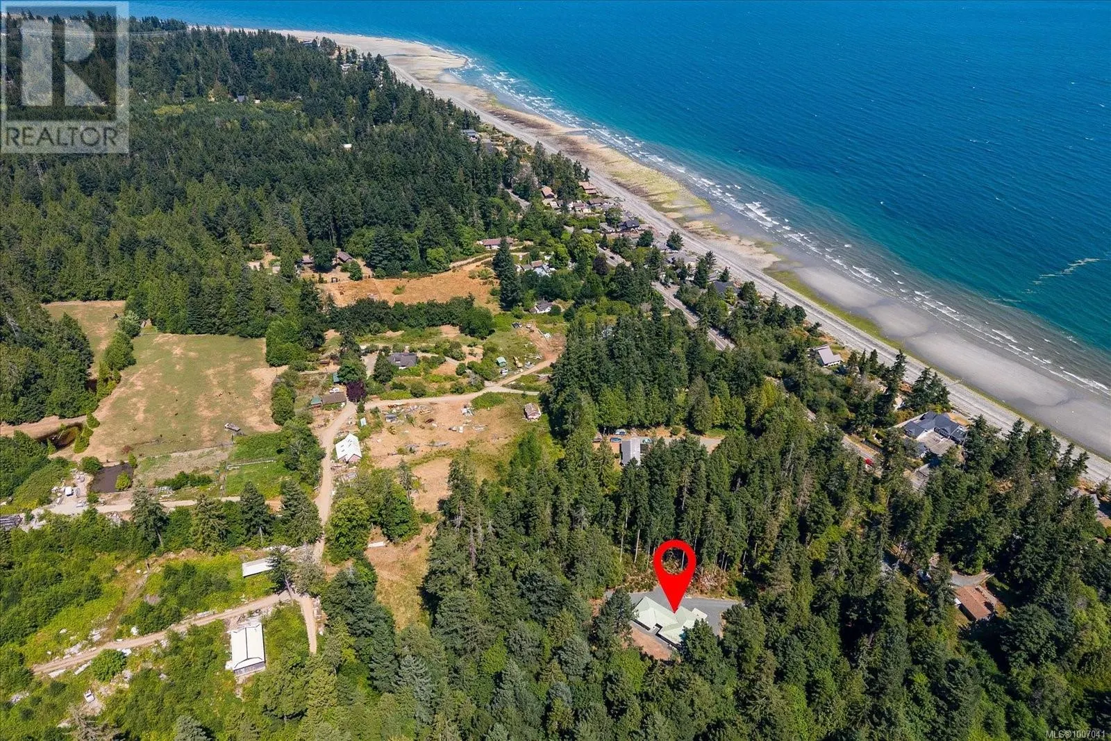 6208 Island Hwy W