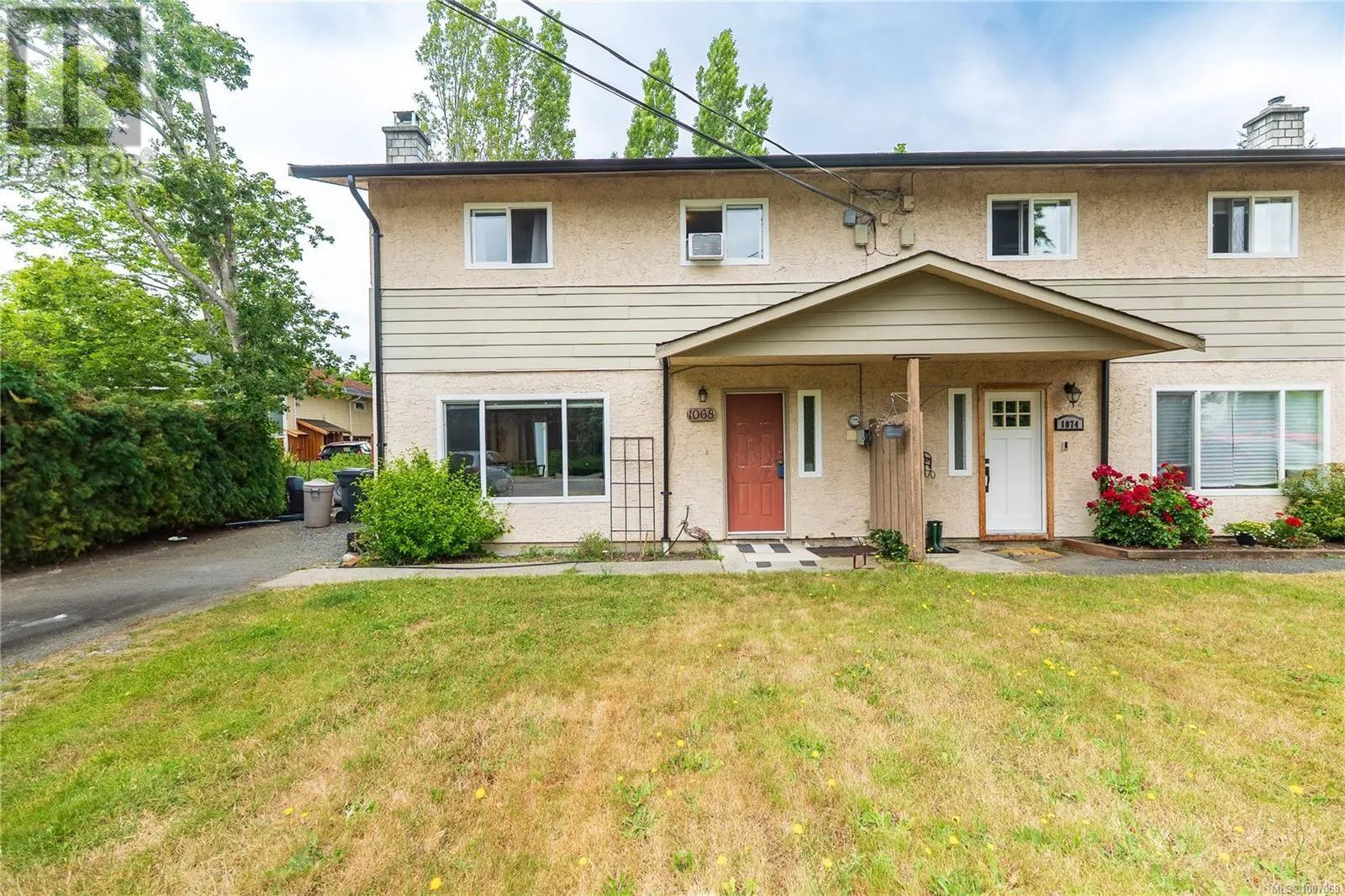 1068 Clarke Rd