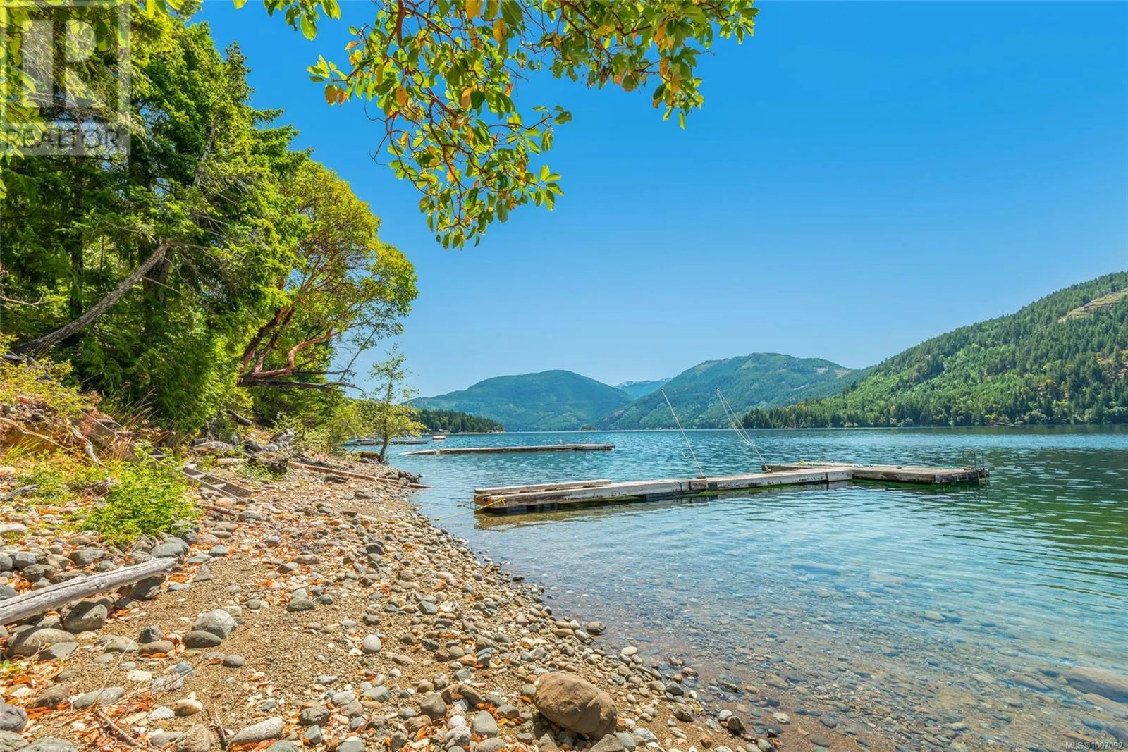 3696 Horne Lake Caves Rd