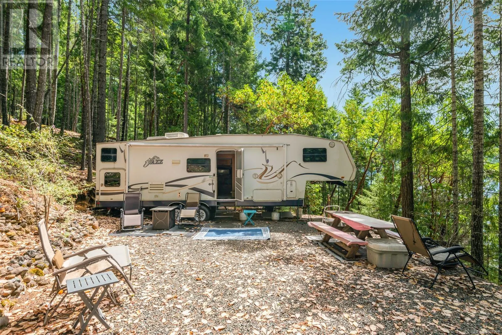 3696 Horne Lake Caves Rd
