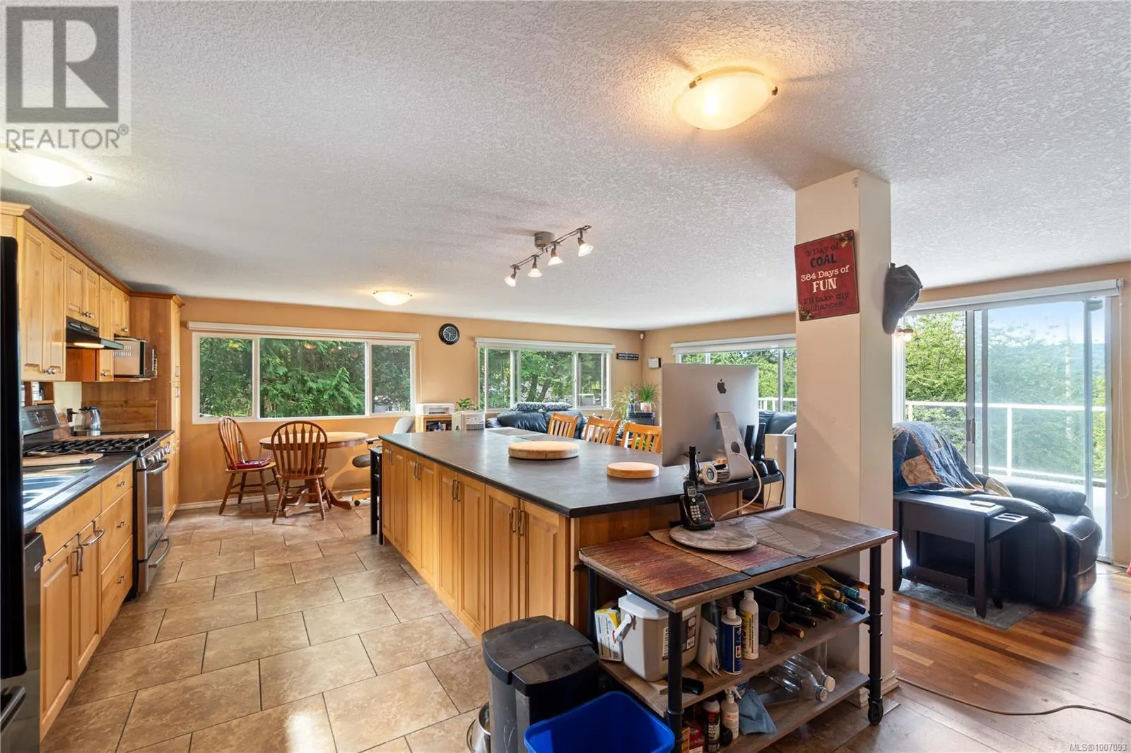 5687 Big Bear Ridge