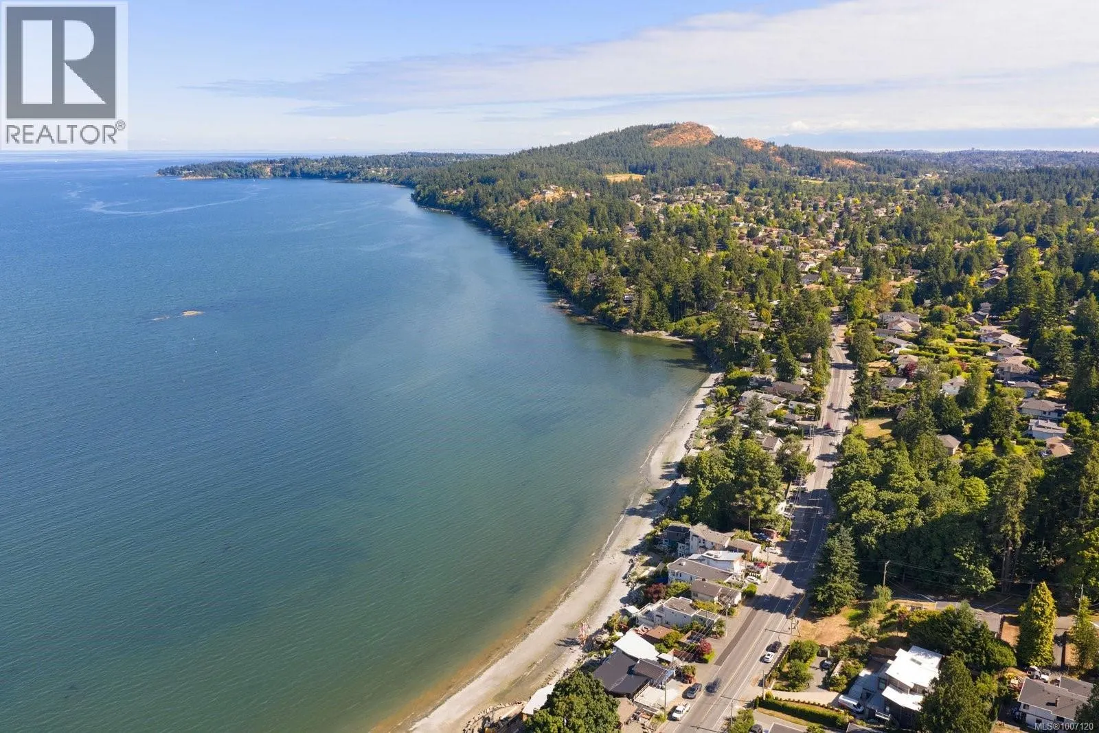 5015 Cordova Bay Rd